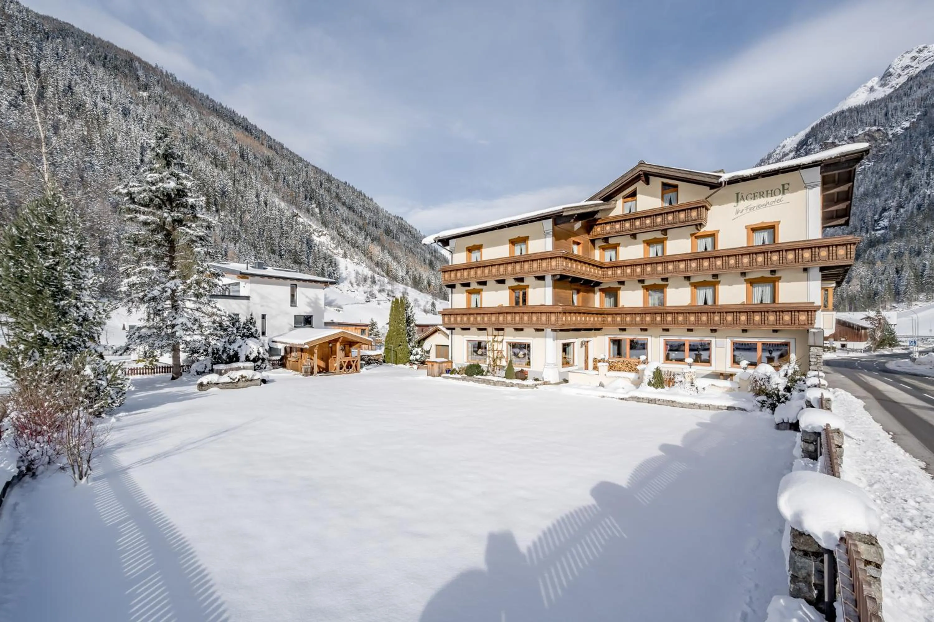 Property building in Hotel Jägerhof