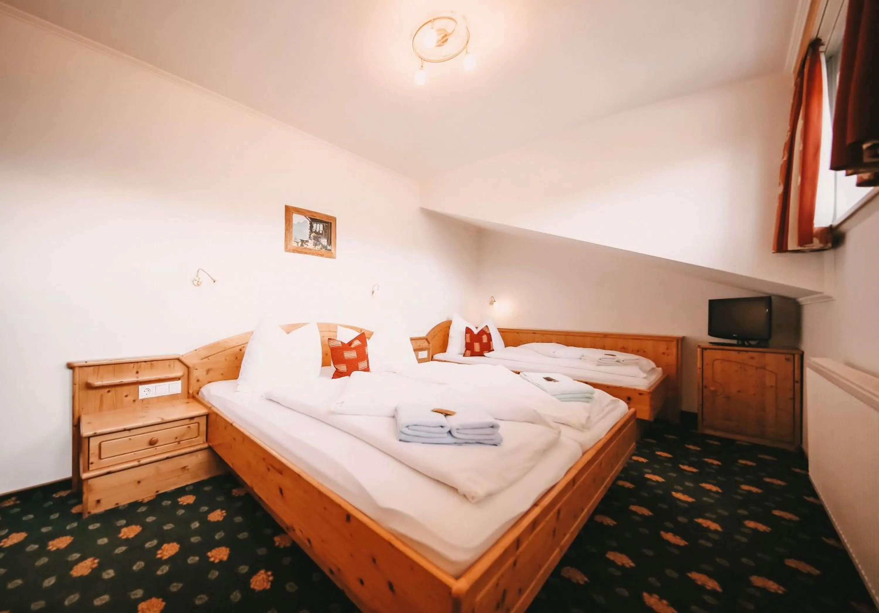 Bedroom, Bed in Posers Bergwelt B&B