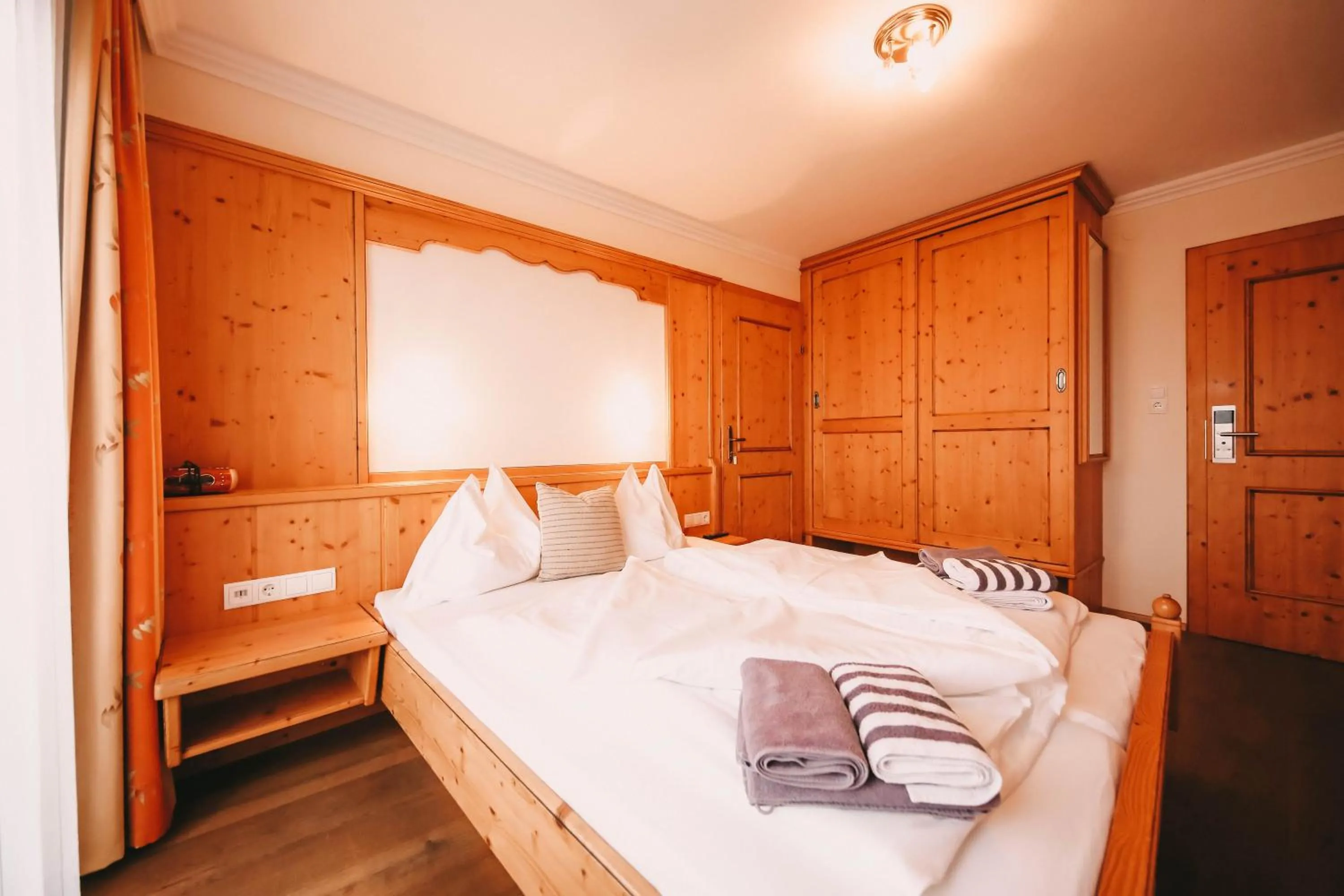 Bedroom, Bed in Posers Bergwelt B&B