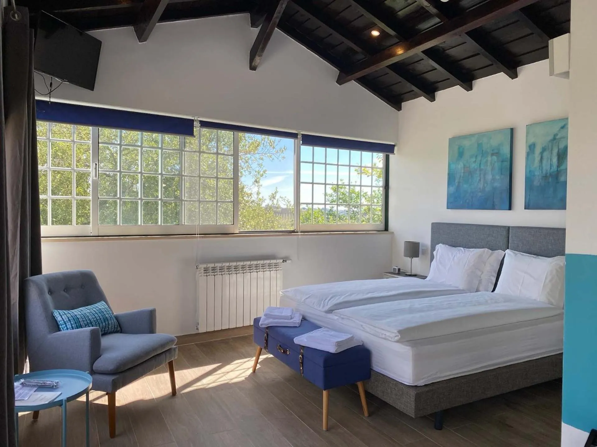 Bed in Vida-Vi, Country House and B&B