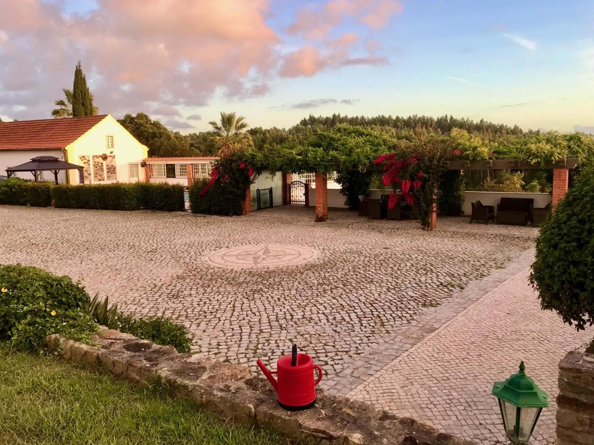 Garden view in Vida-Vi, Country House and B&B