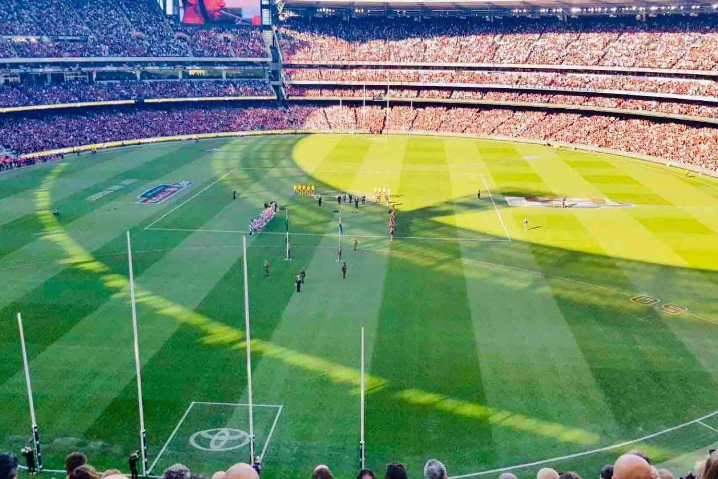 Landmark view in Bradman Modern Style a Walk to MCG, Swan St, CBD