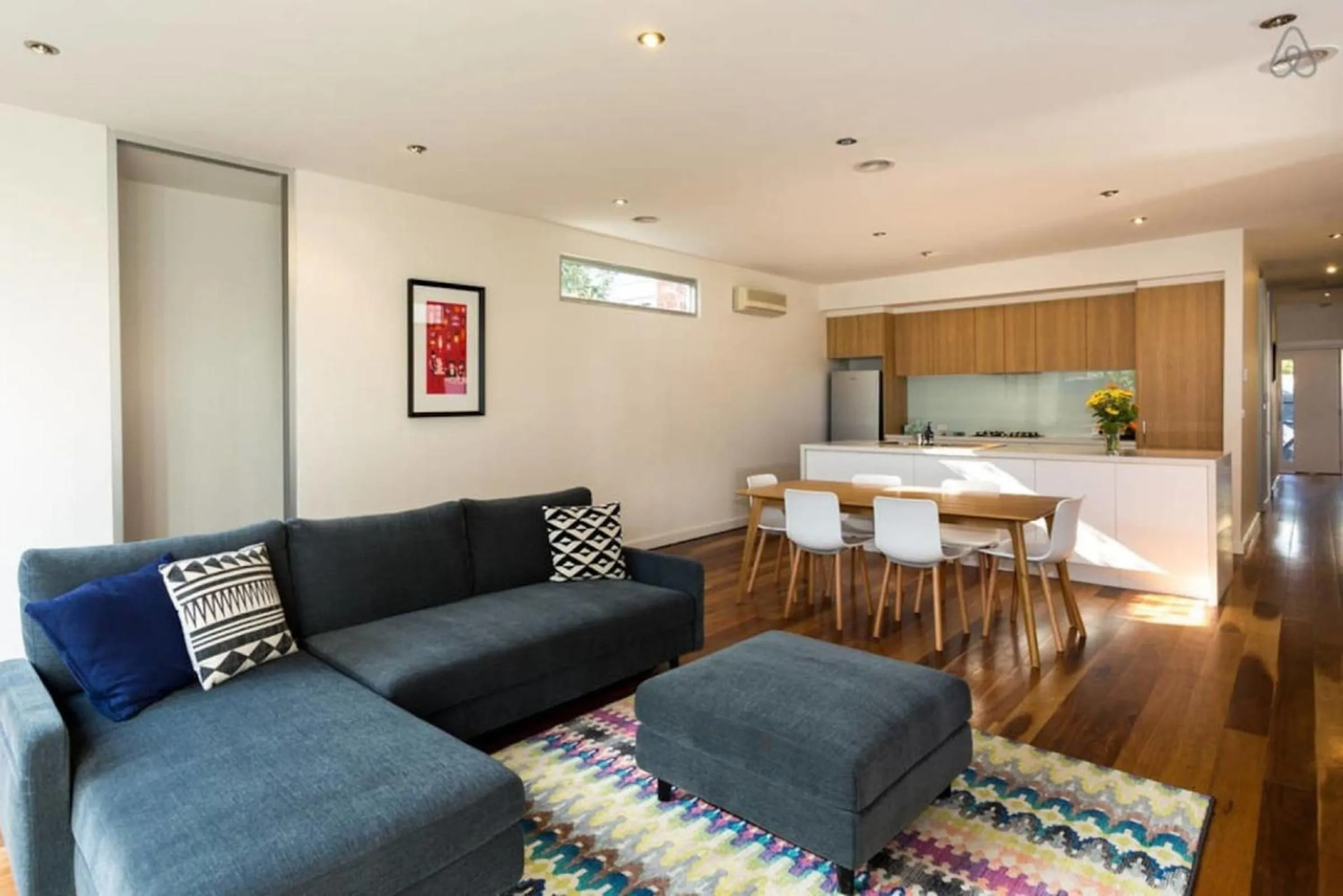 Kitchen or kitchenette in Bradman Modern Style a Walk to MCG, Swan St, CBD