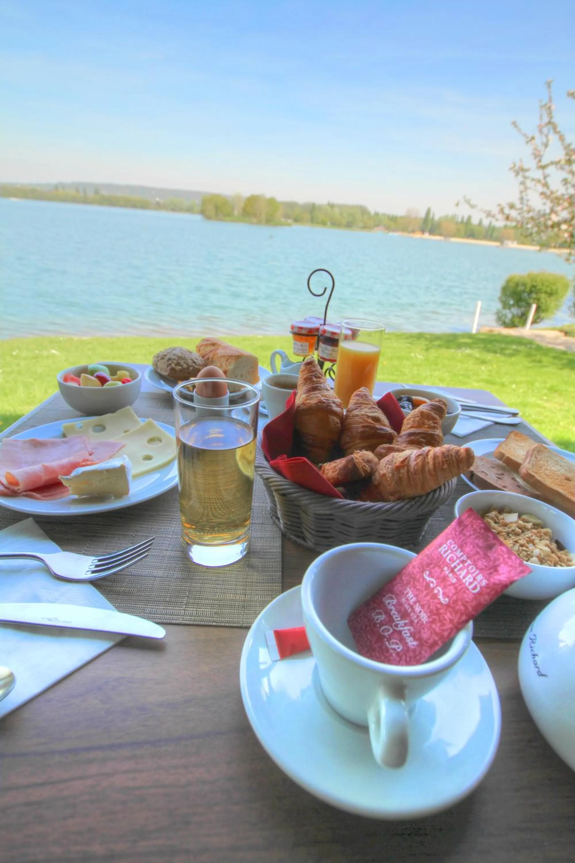 Breakfast in Eden Park Hotel Restaurant