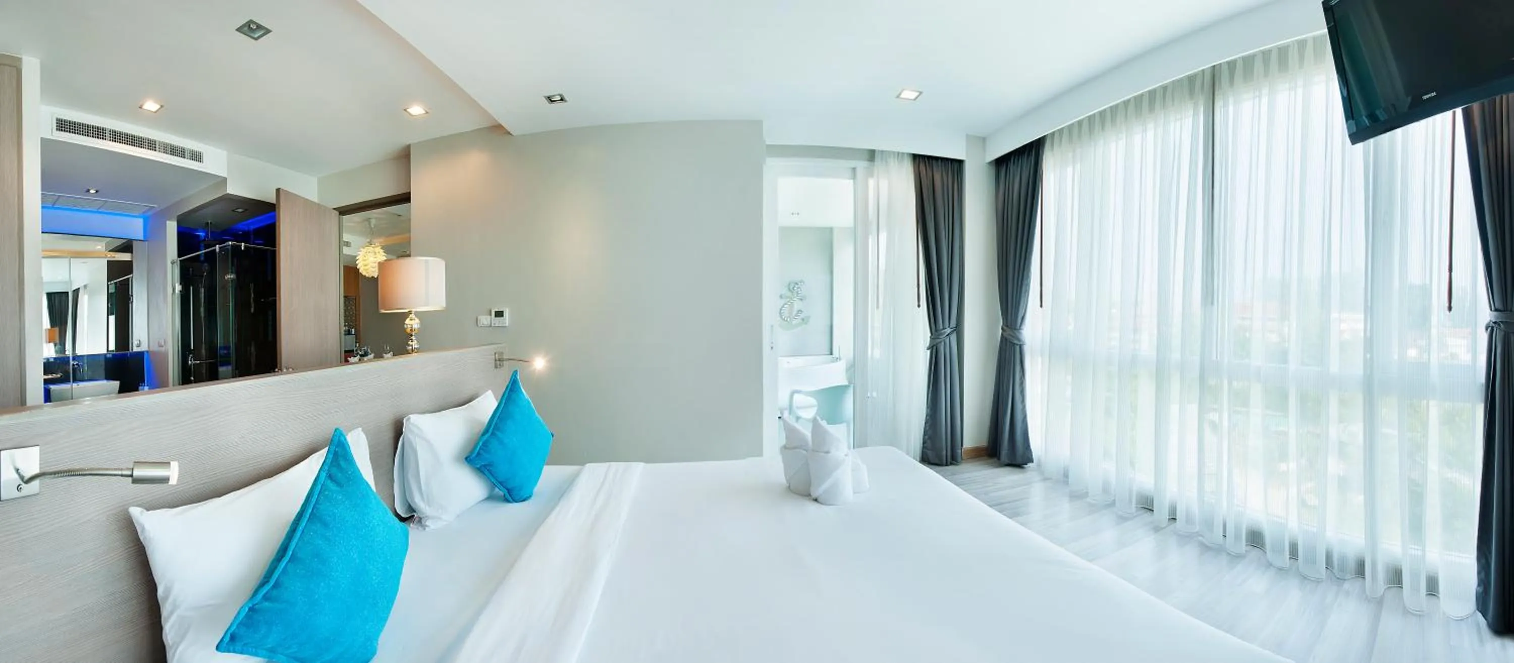 Day, Bed in Ratana Platinum Resort Kamala