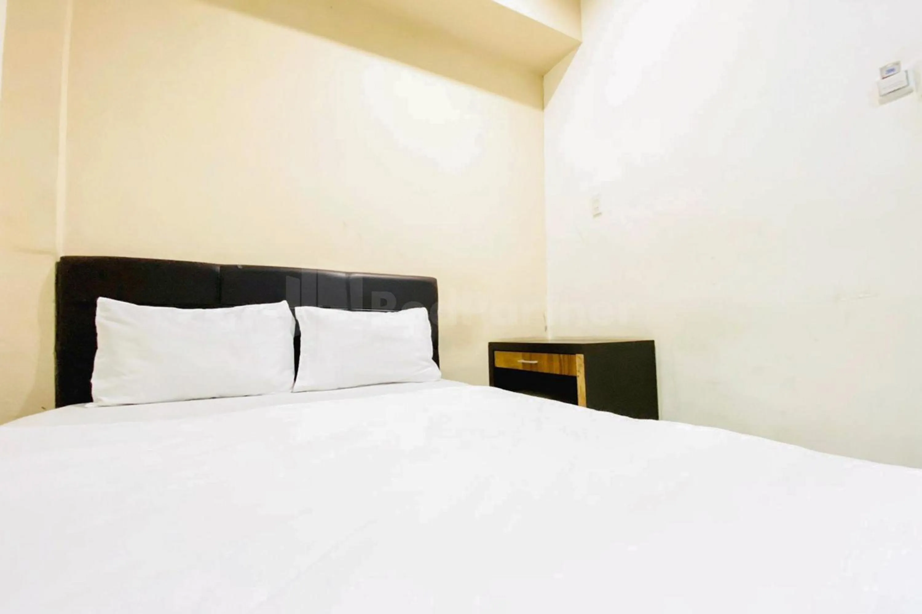 Bed in Palem Mas Garden RedPartner