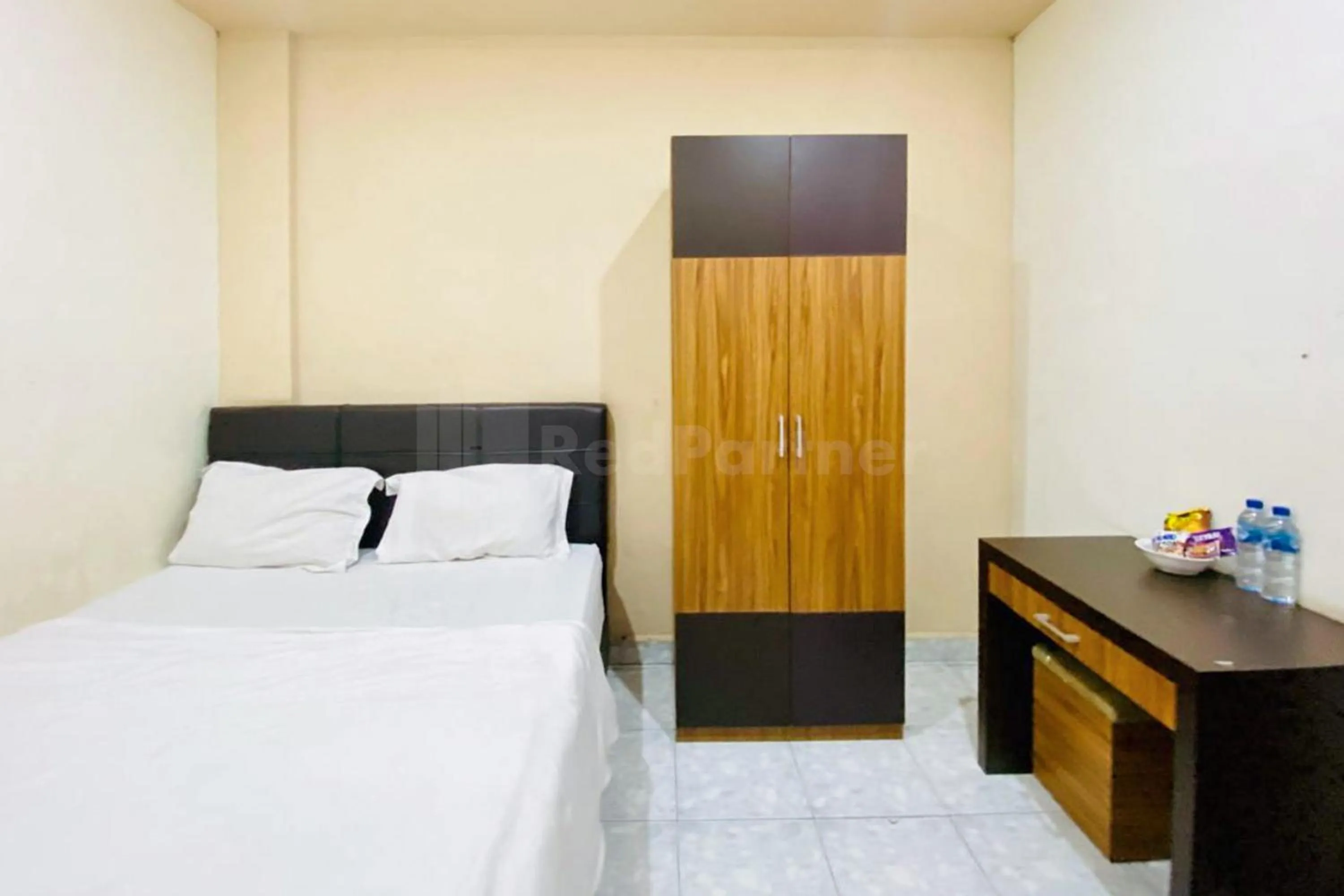 Bed in Palem Mas Garden RedPartner