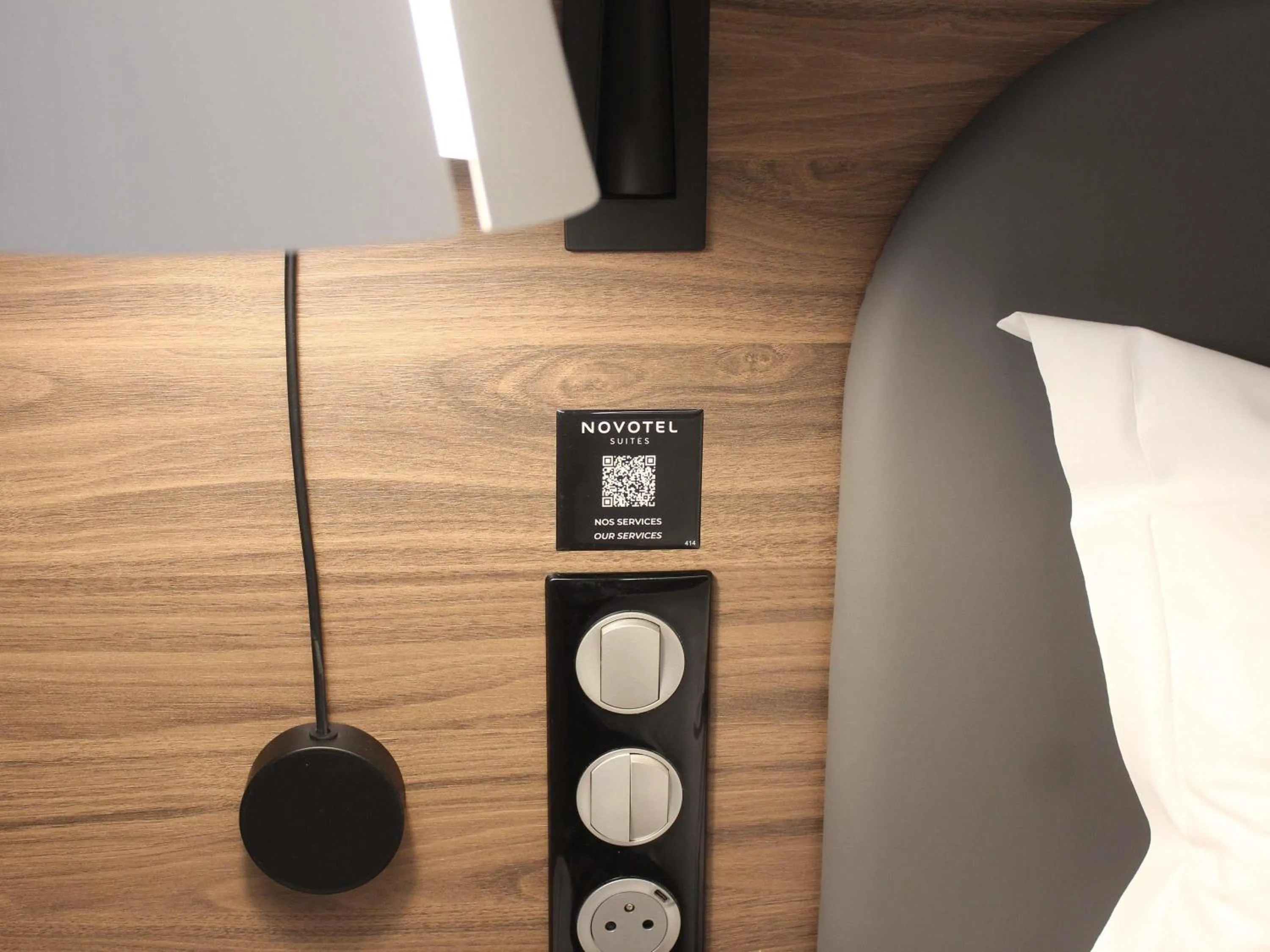 Bedroom, Bed in Novotel Suites Rouen Normandie