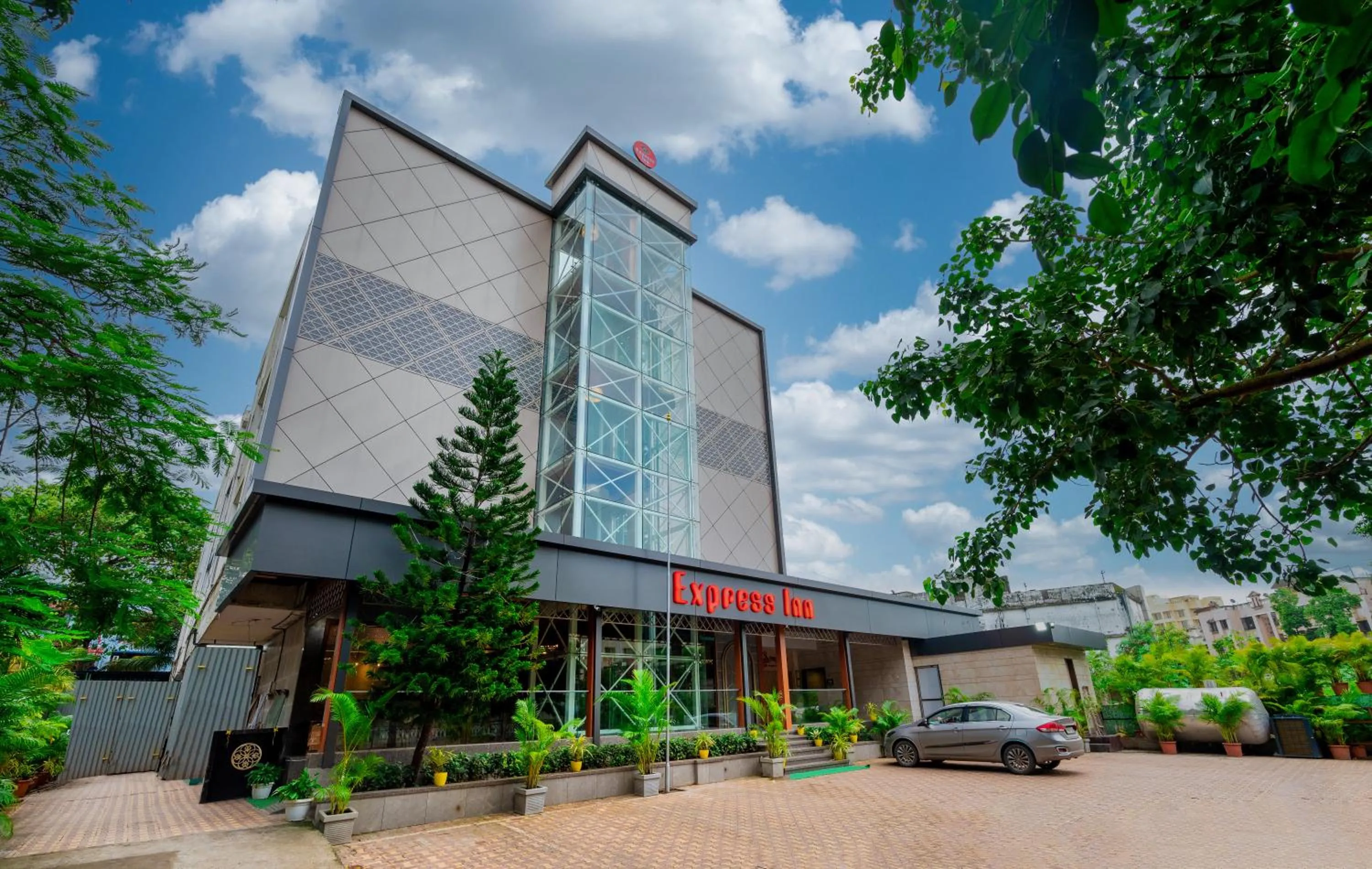 Freesia By Express Inn