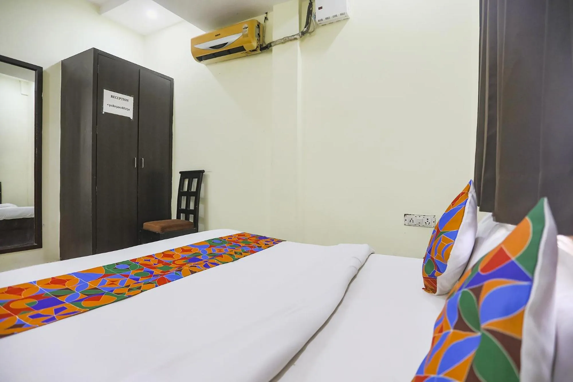 Photo of the whole room in FabHotel Heritage Villa