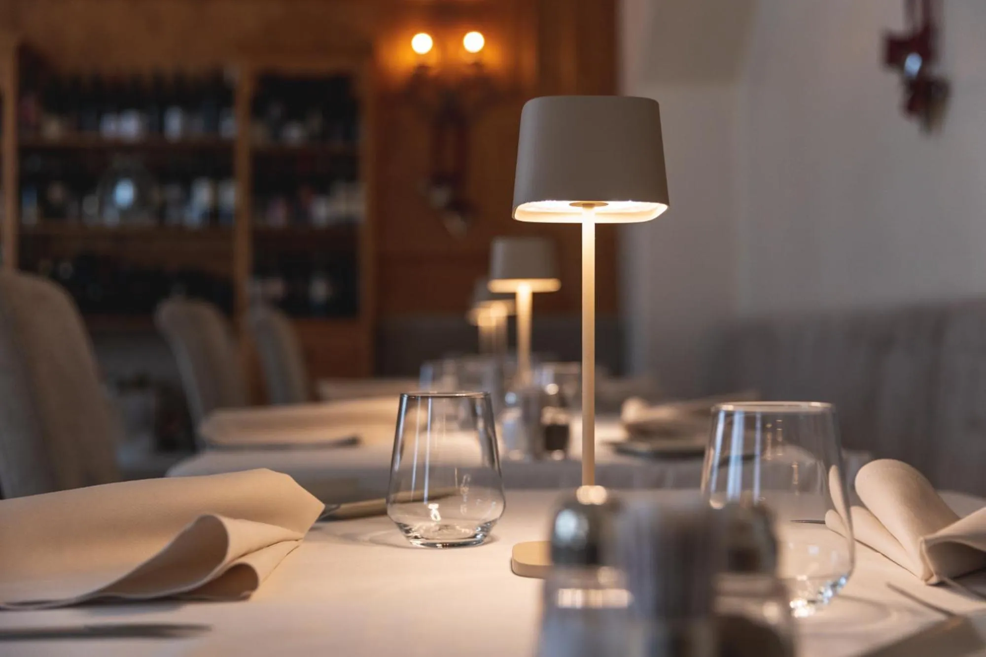 Restaurant/places to eat in Hotel Europa Residence