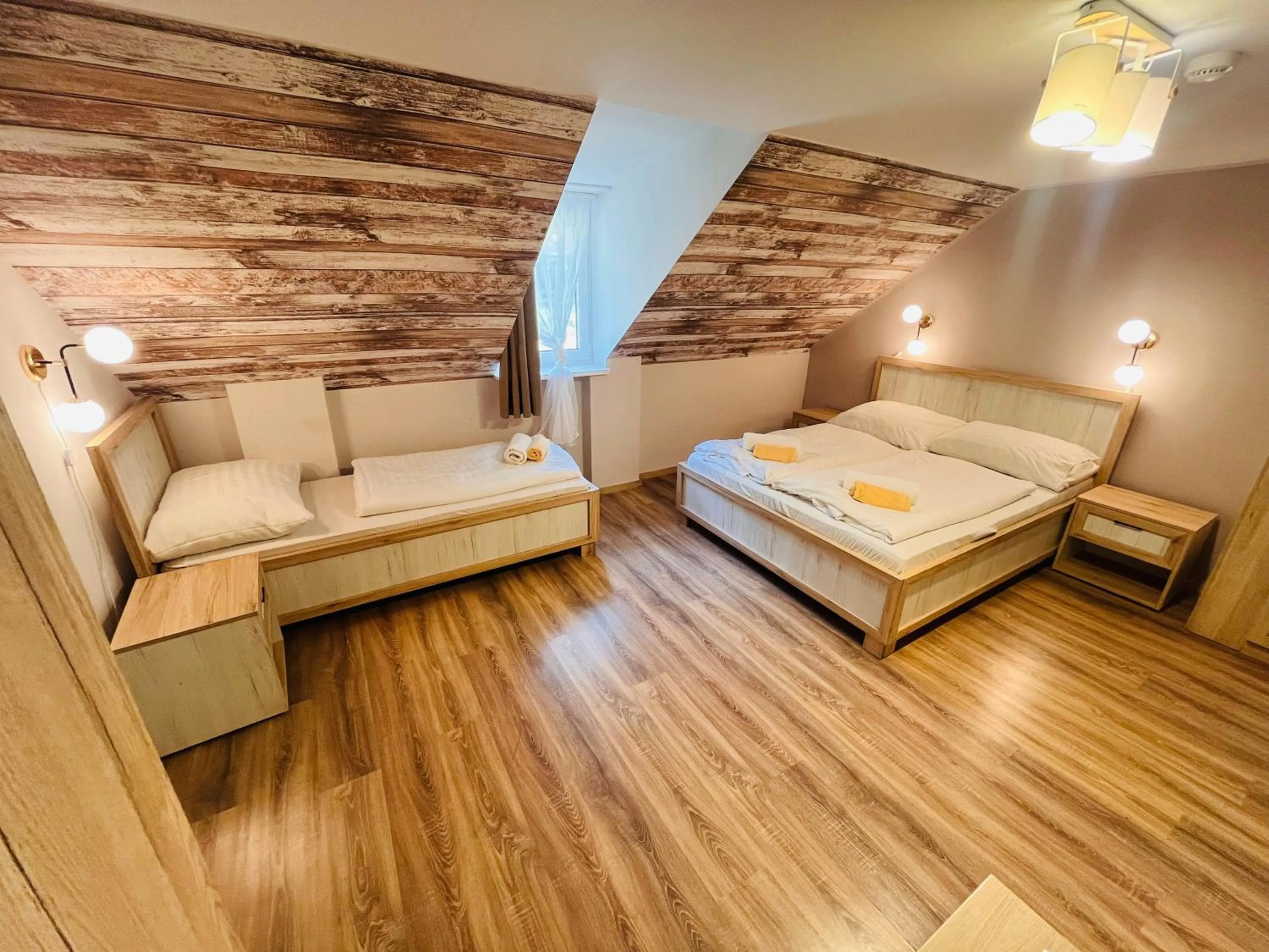 Mátyus Udvarház Kengyel Fogadó Eger