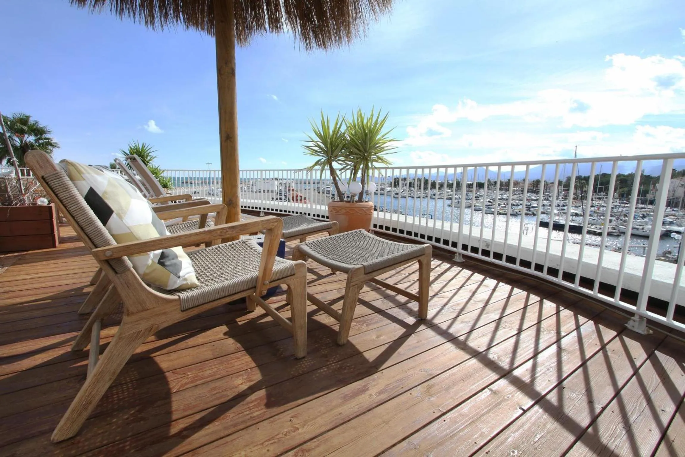 Patio in Bleu Mer Duplex & Suites