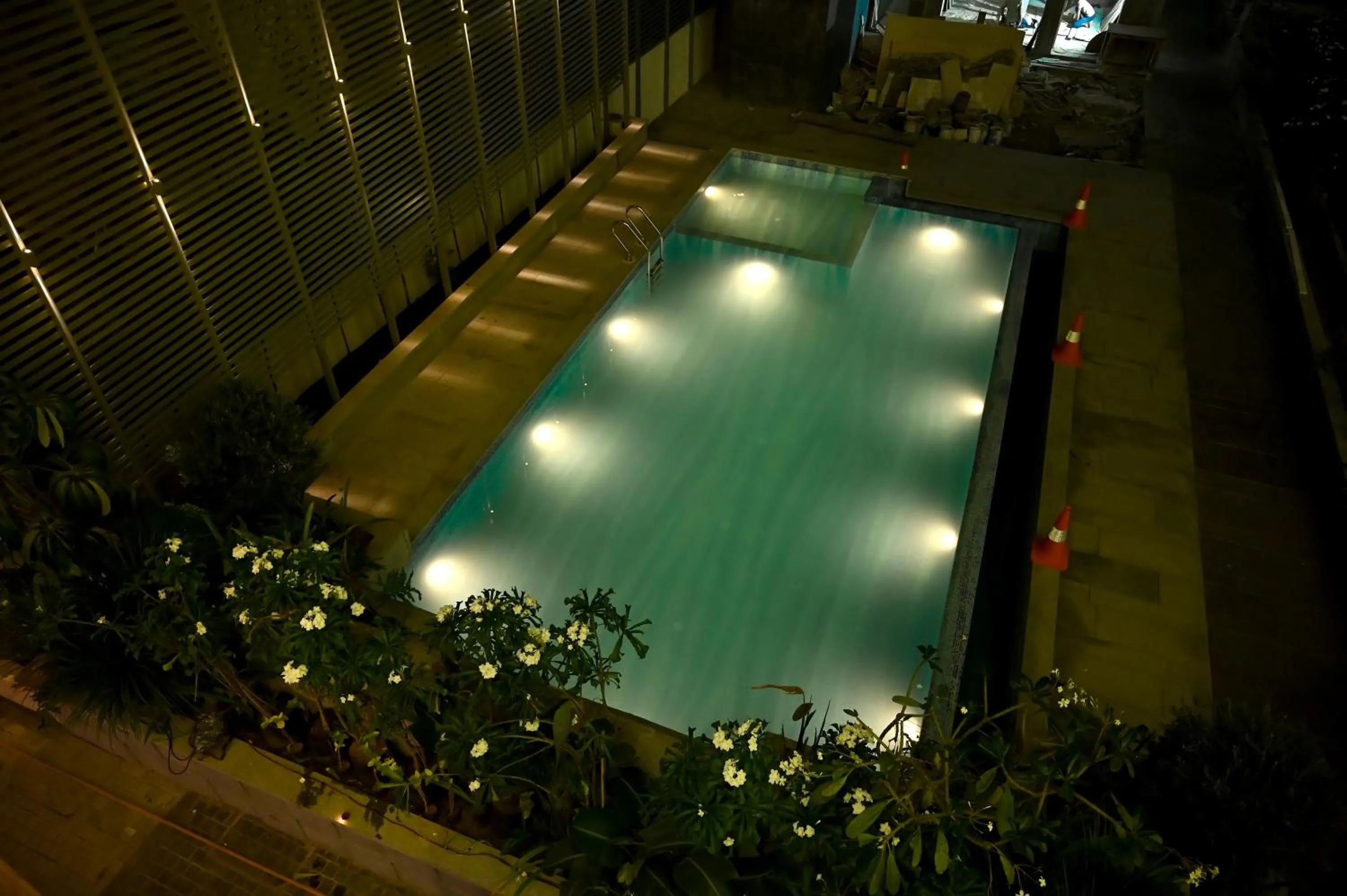 MARIGOLD-Newly Renovated Hotel