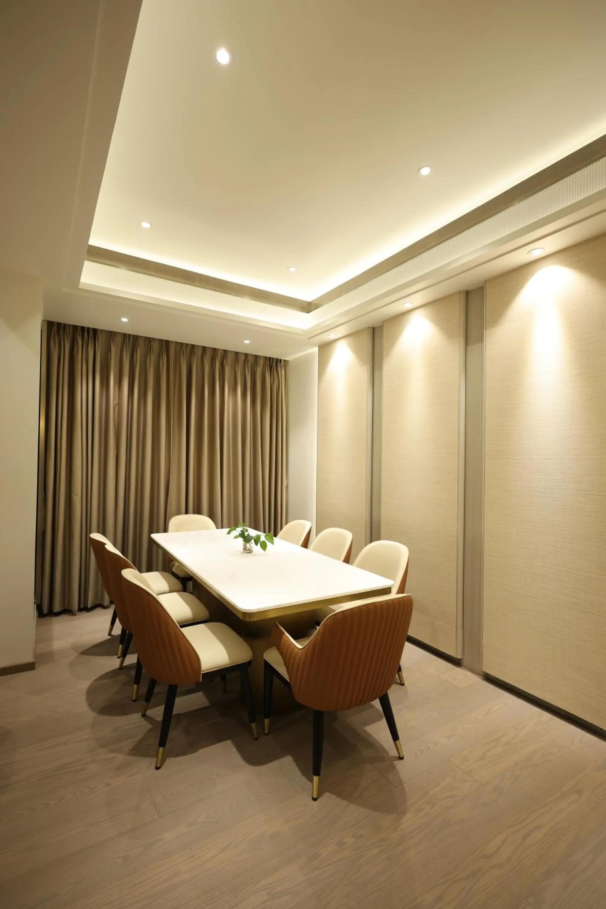 Dining area in MARIGOLD-Newly Renovated Hotel