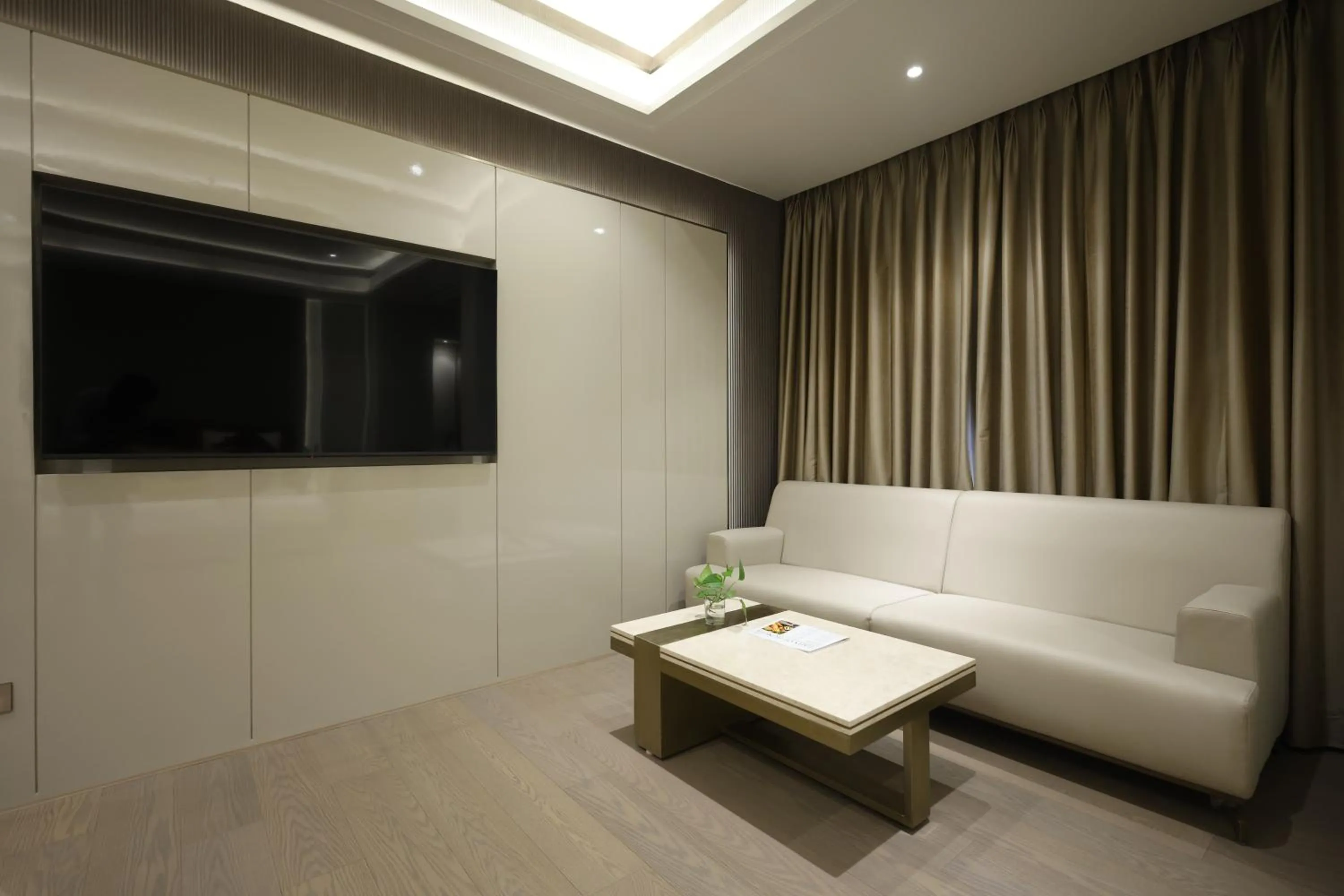 MARIGOLD-Newly Renovated Hotel