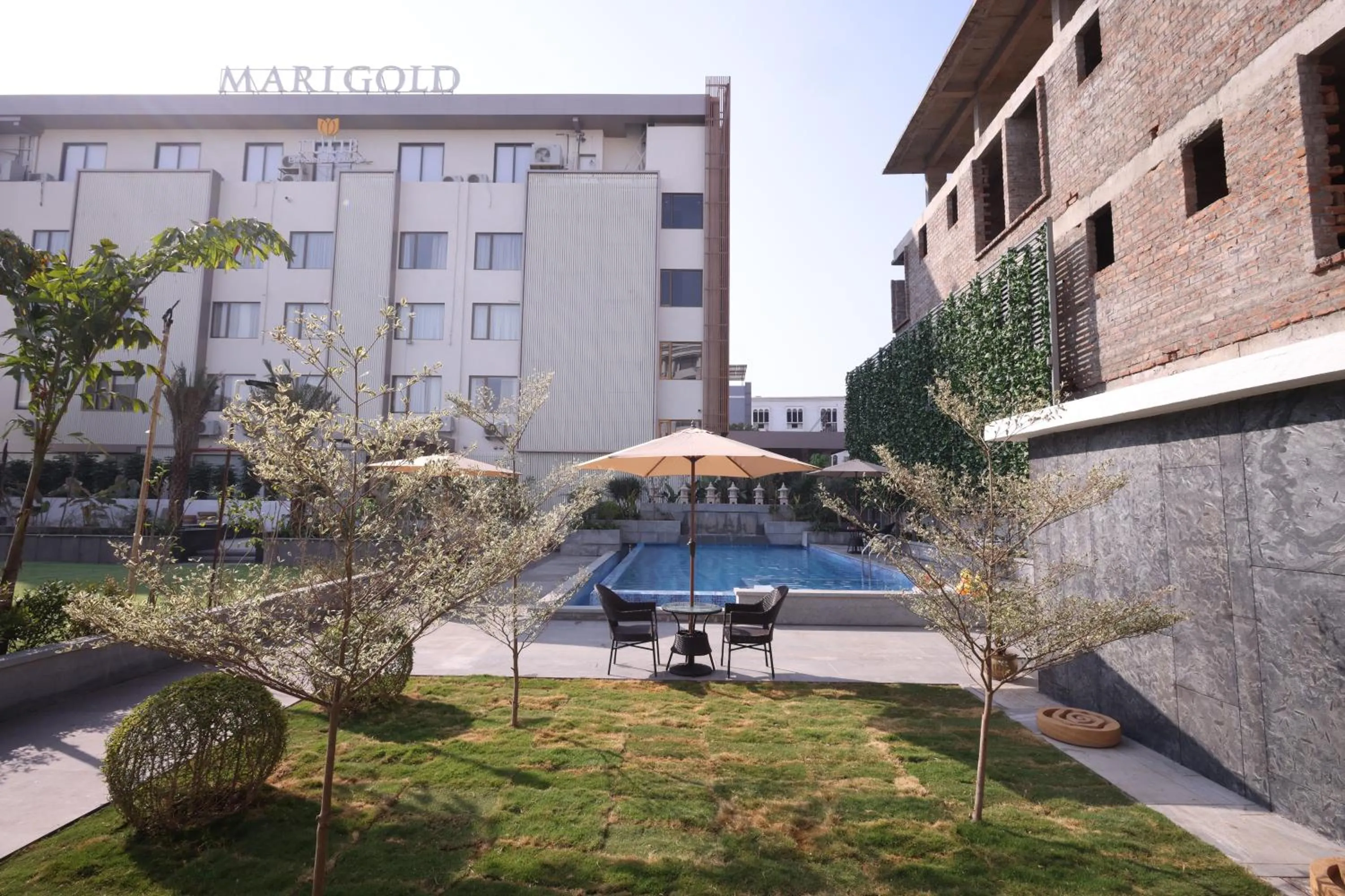 MARIGOLD-Newly Renovated Hotel