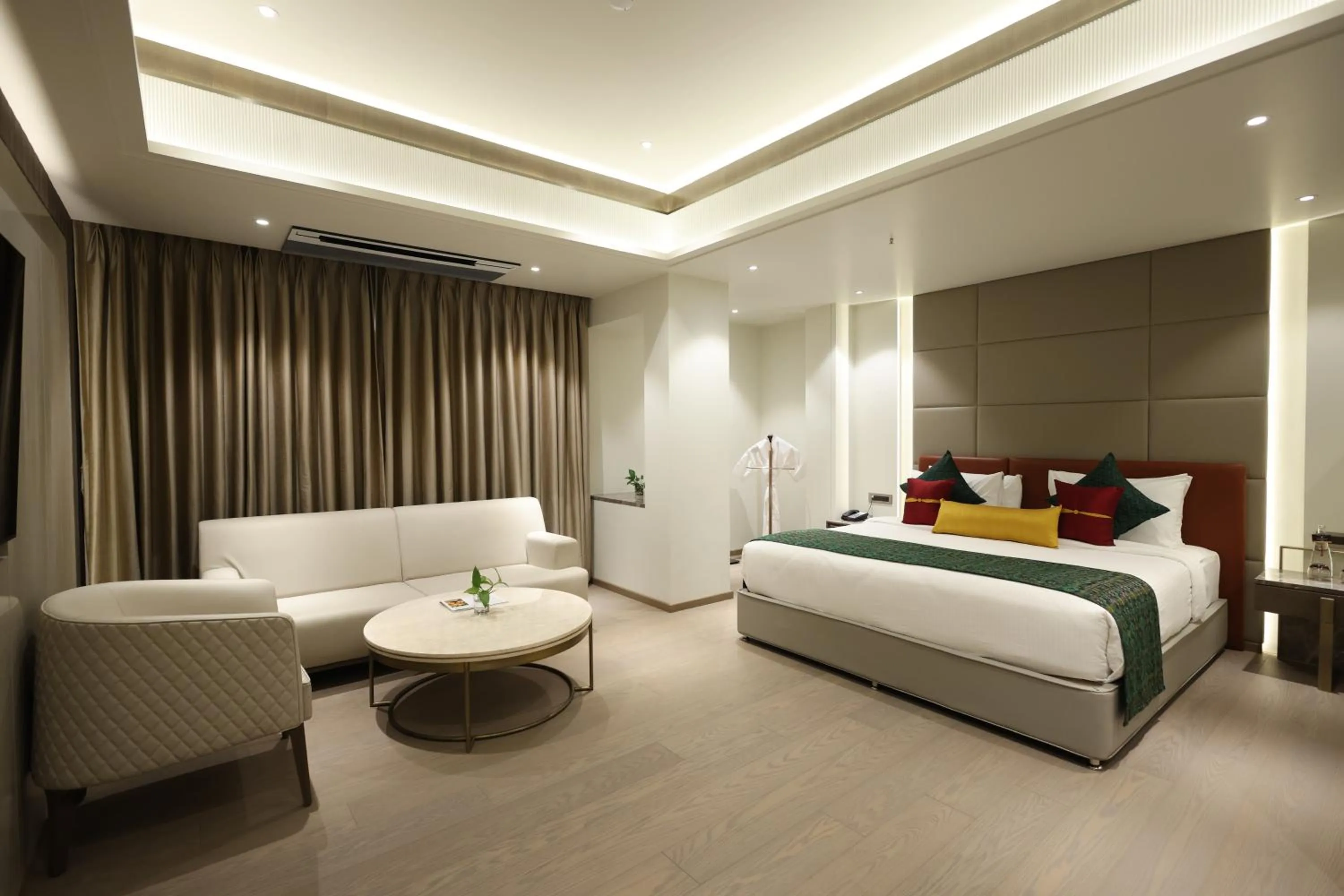 MARIGOLD-Newly Renovated Hotel