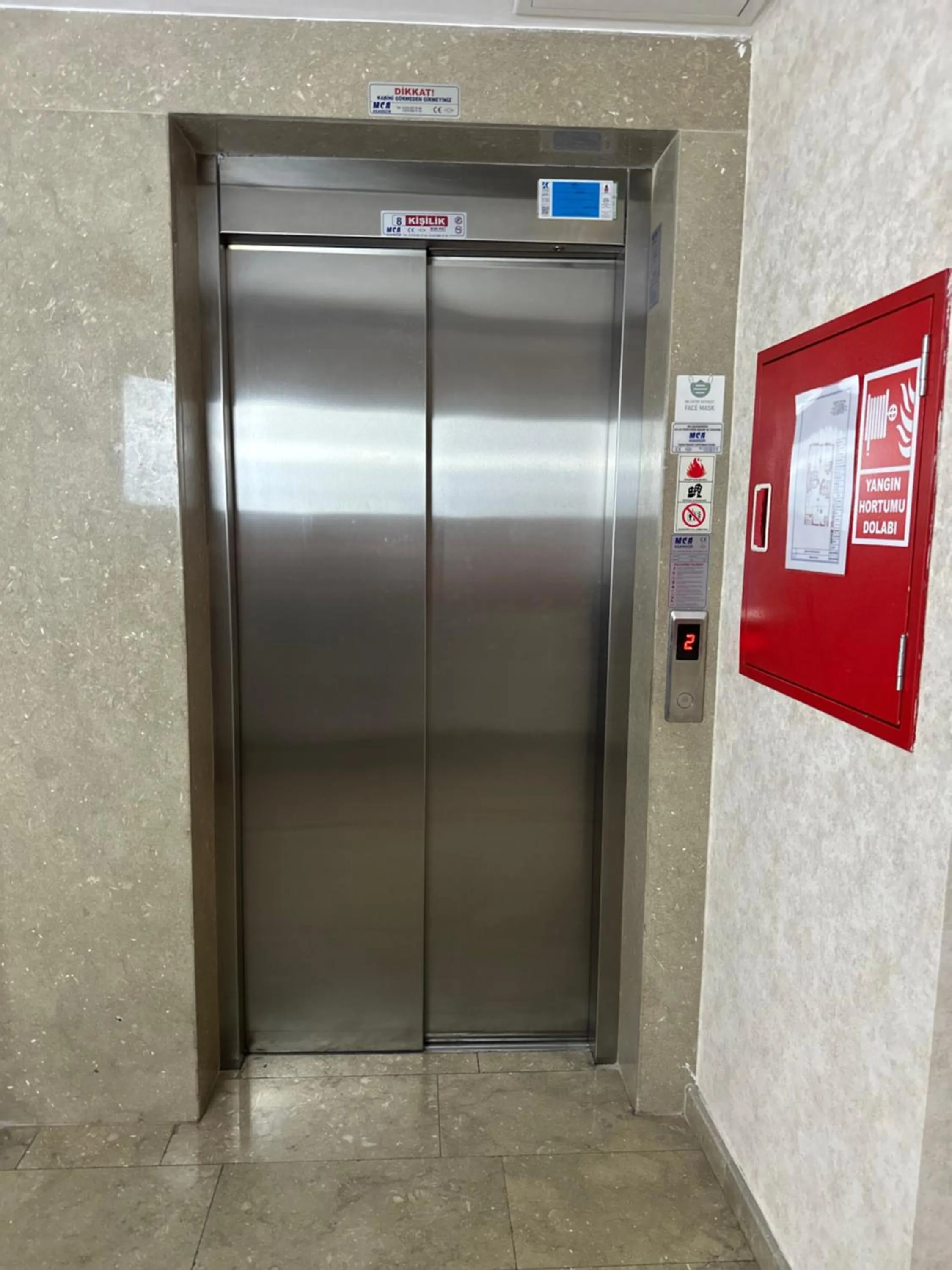 elevator in Liberi Hotel Taksim