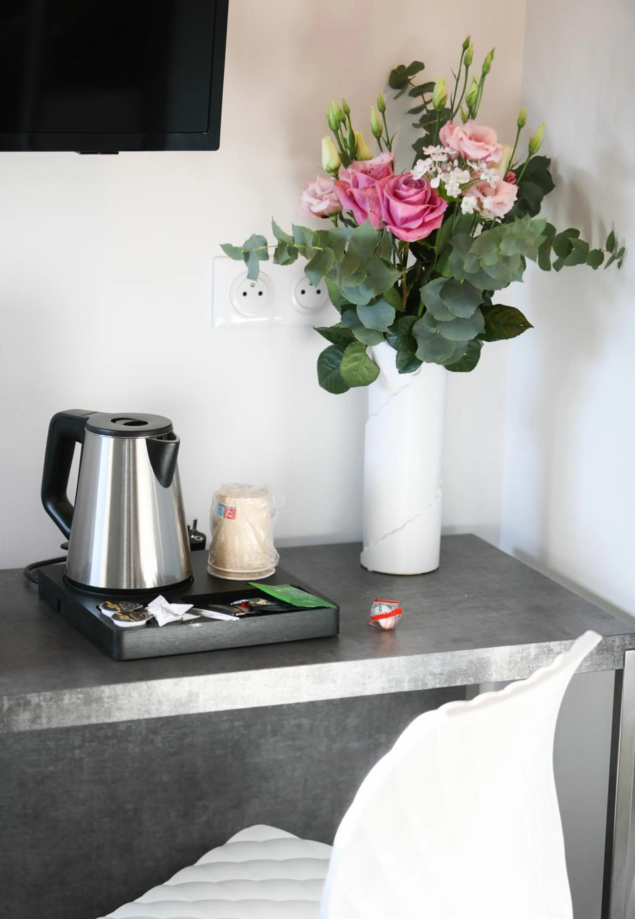 Property building in The Originals City, Hôtel Mulhouse, Ile Napoleon