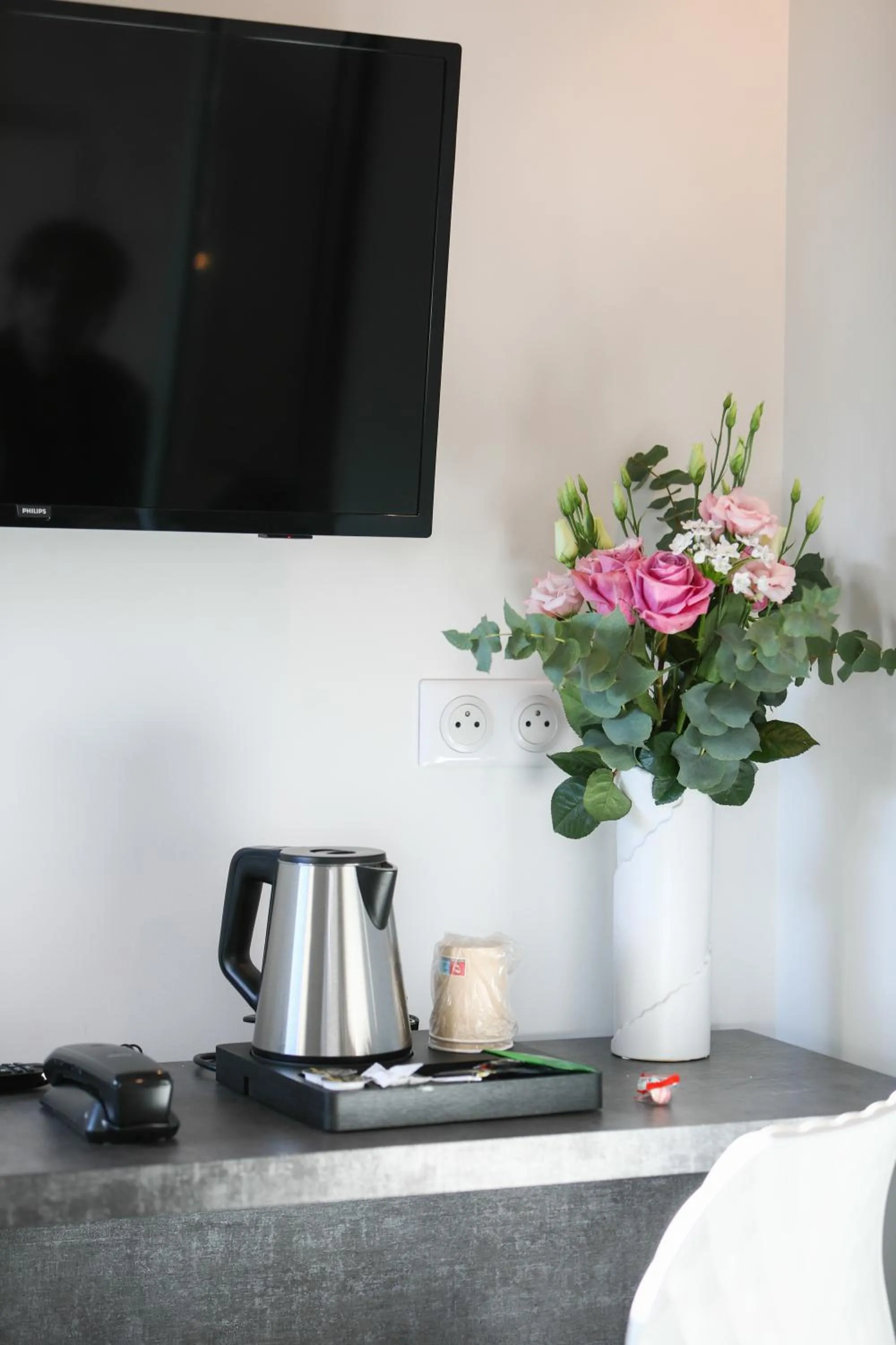 Property building in The Originals City, Hôtel Mulhouse, Ile Napoleon