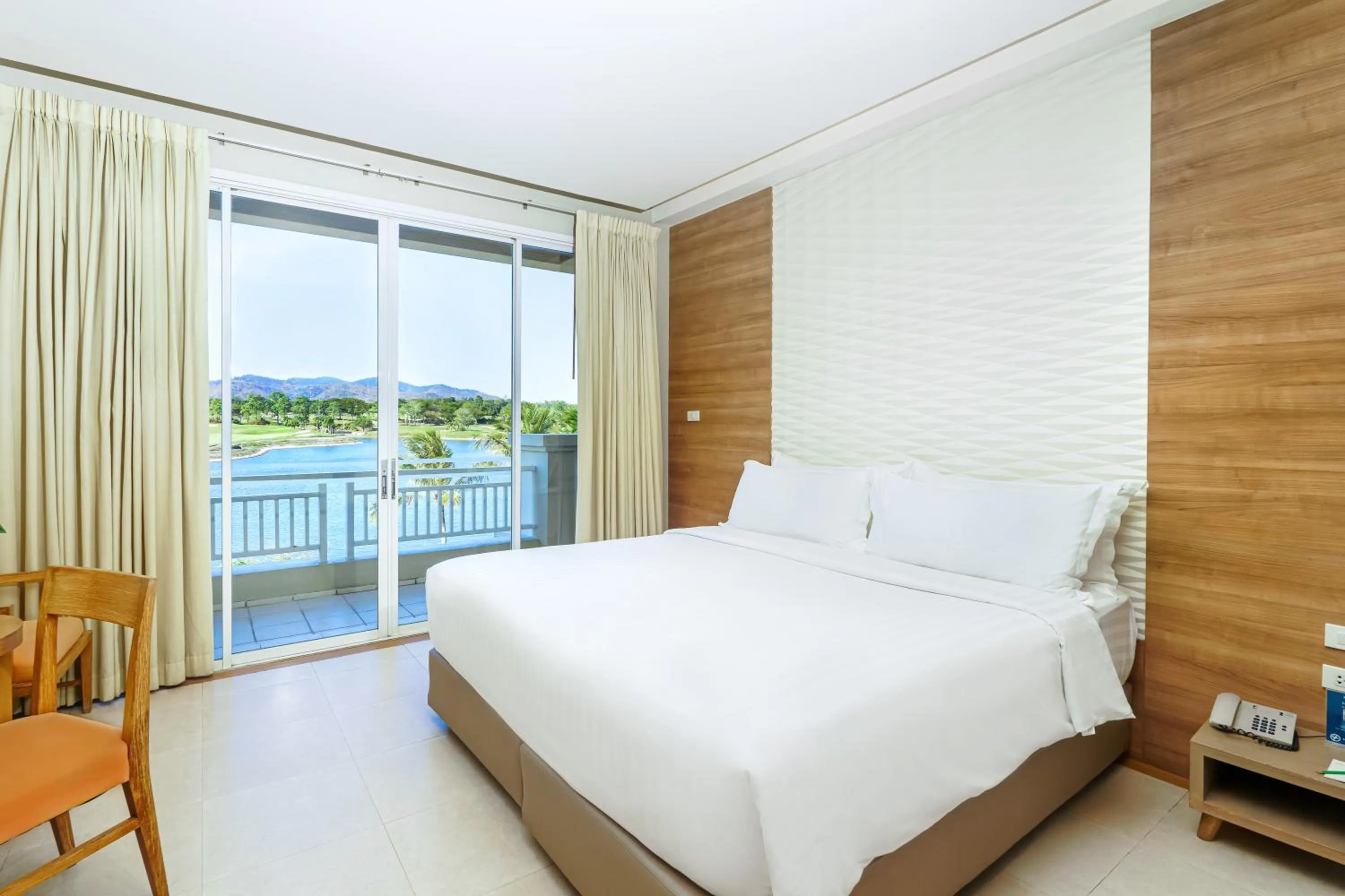 Bed in Pattana Sports Resort