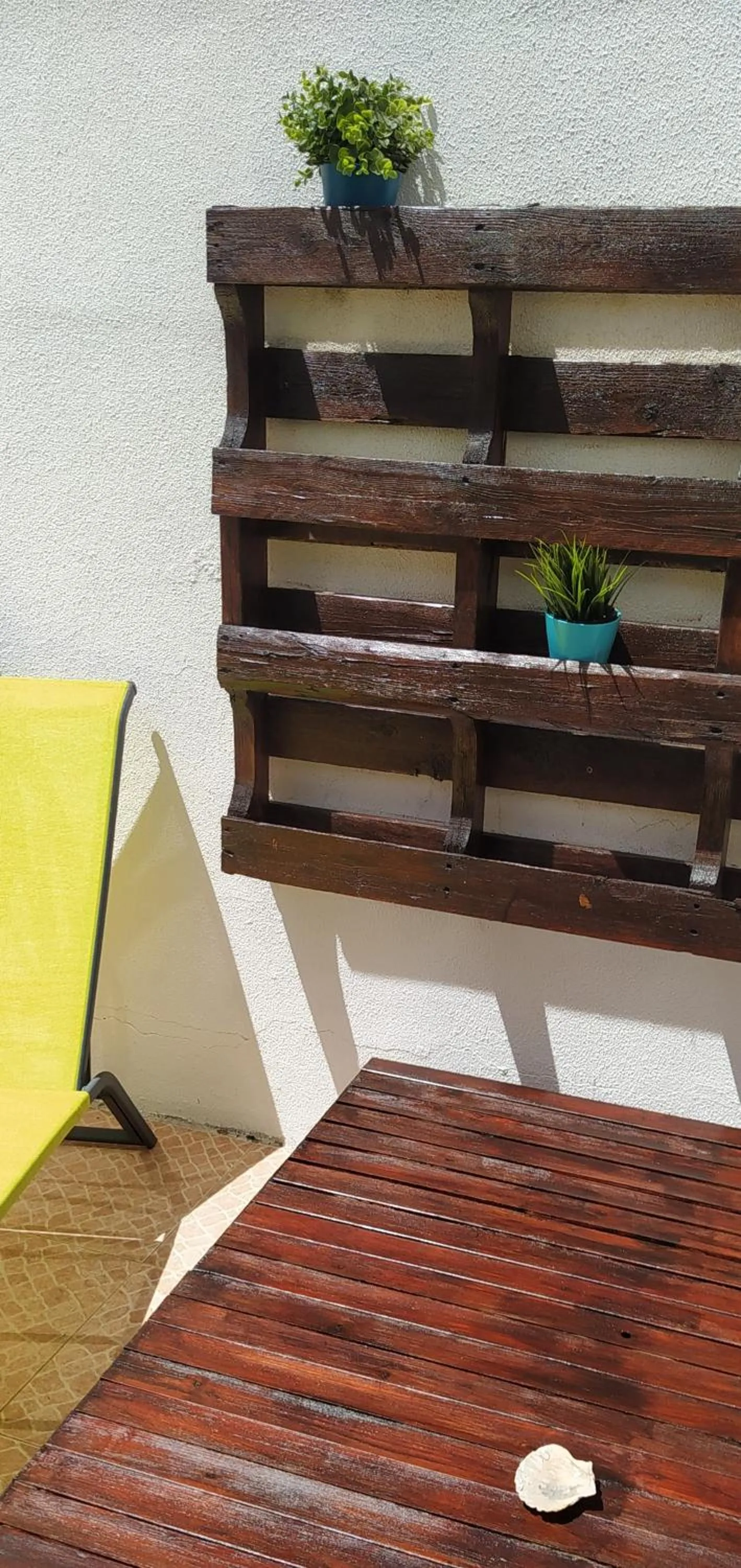 Patio in Green House