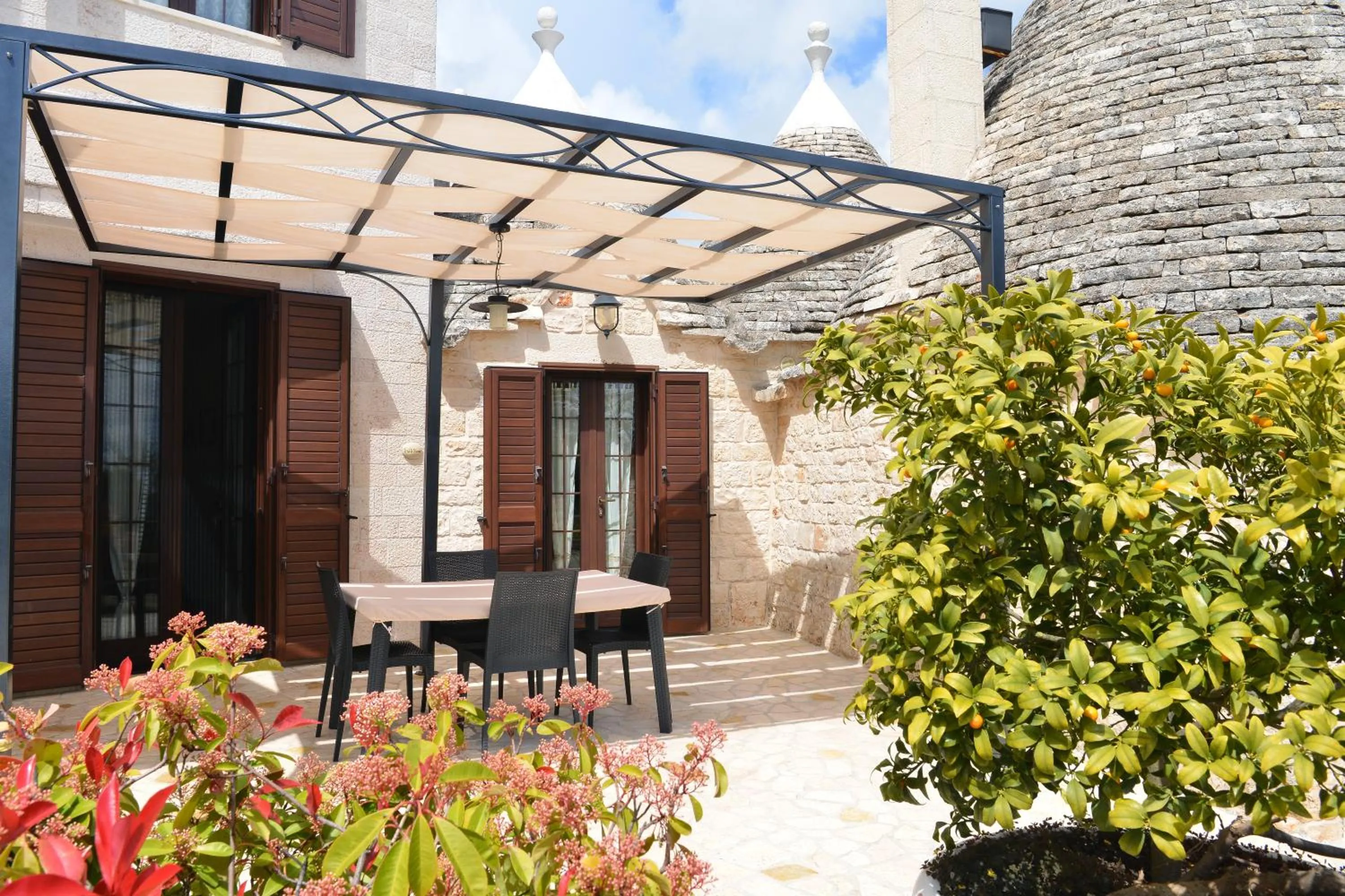 Property building in Masseria Peppeturro