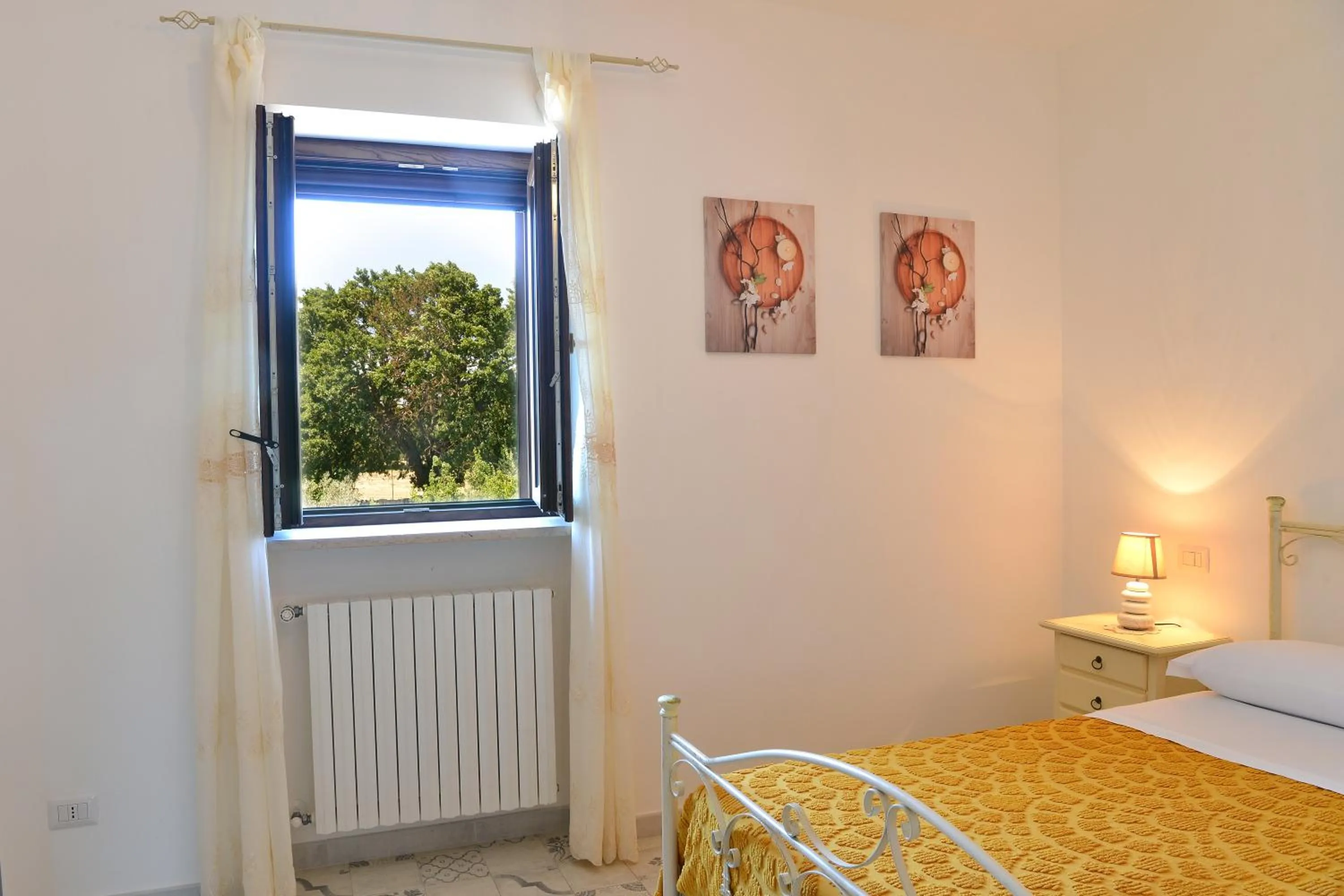 Bed in Masseria Peppeturro