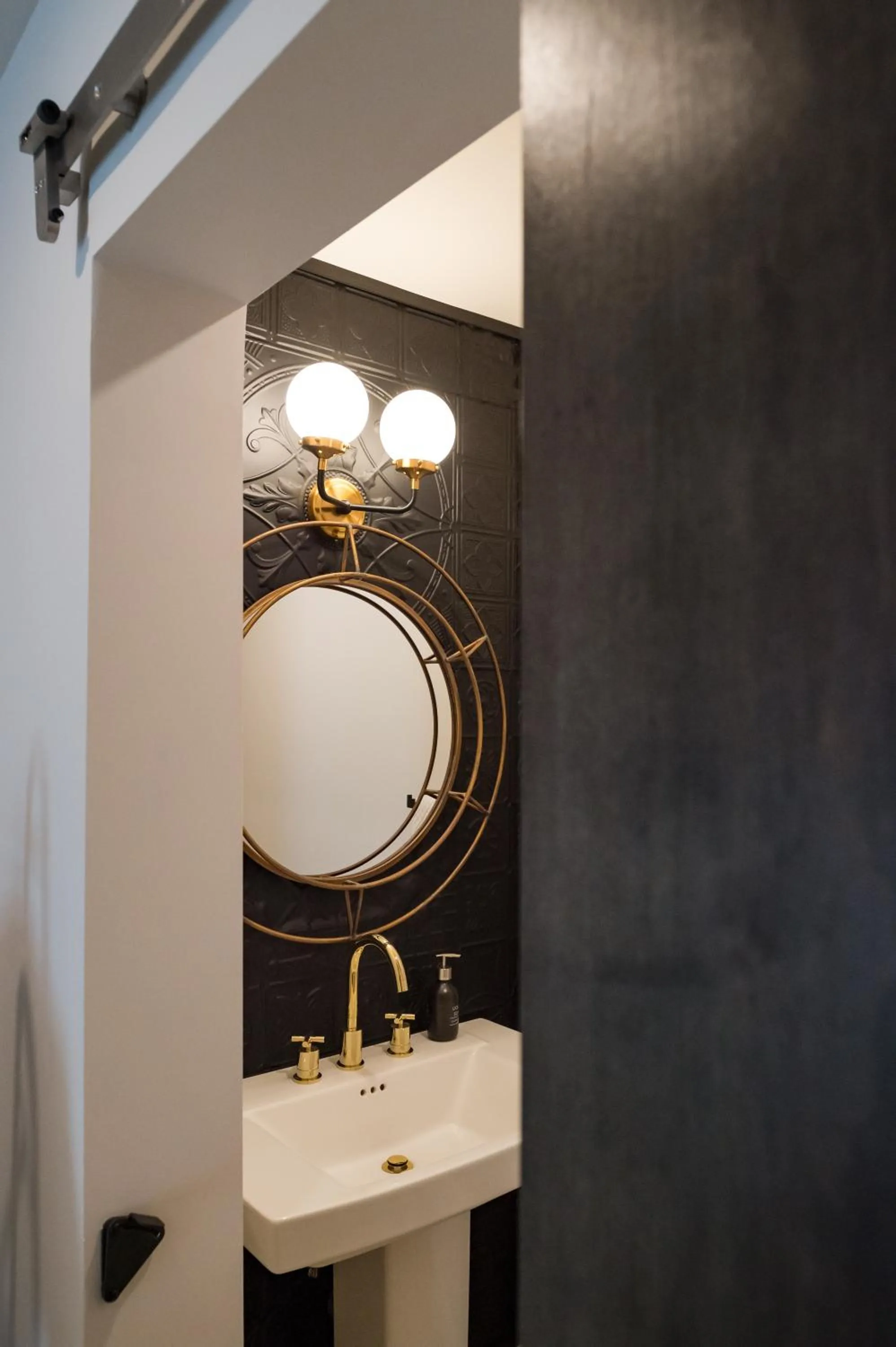 Bathroom in 48 King West Boutique Hotel