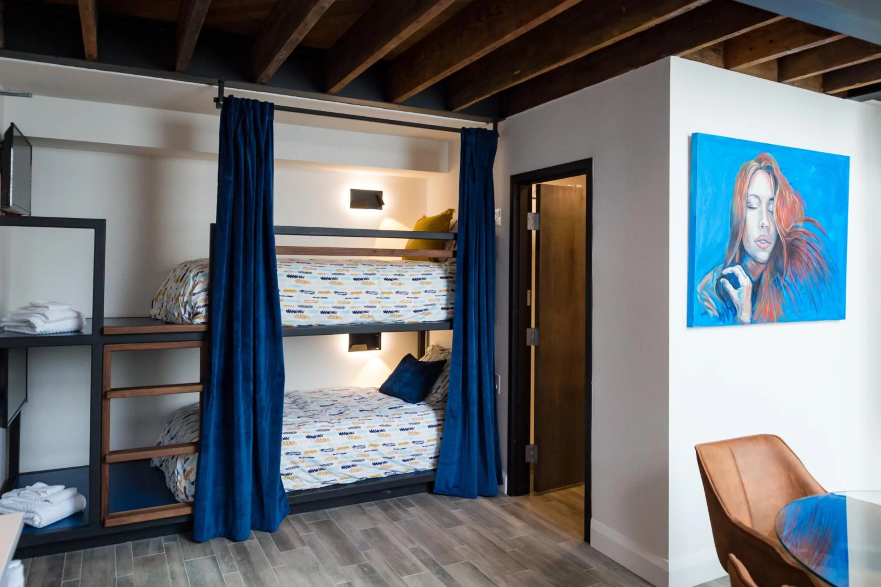 bunk bed, Bed in 48 King West Boutique Hotel