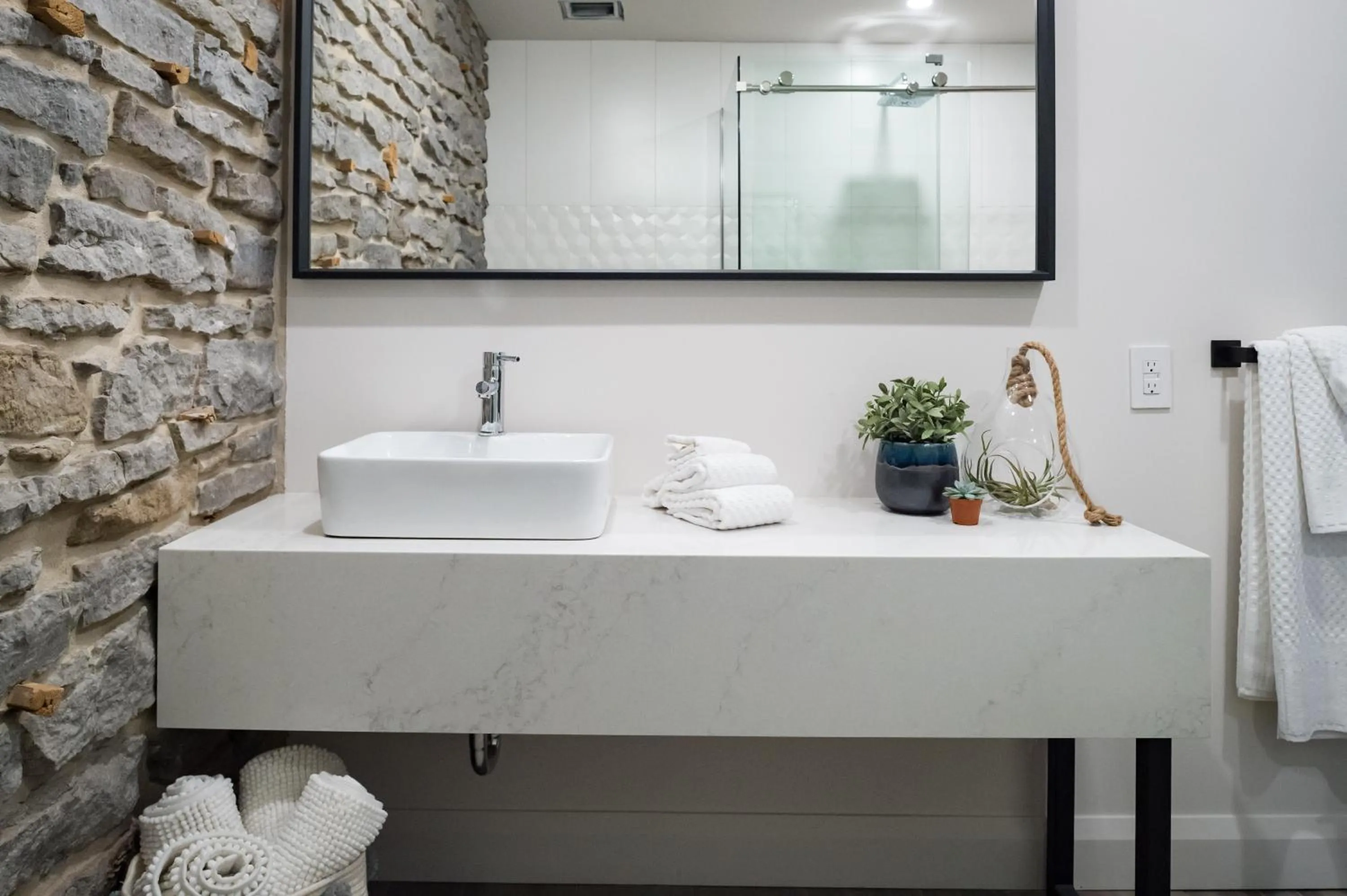 Bathroom in 48 King West Boutique Hotel