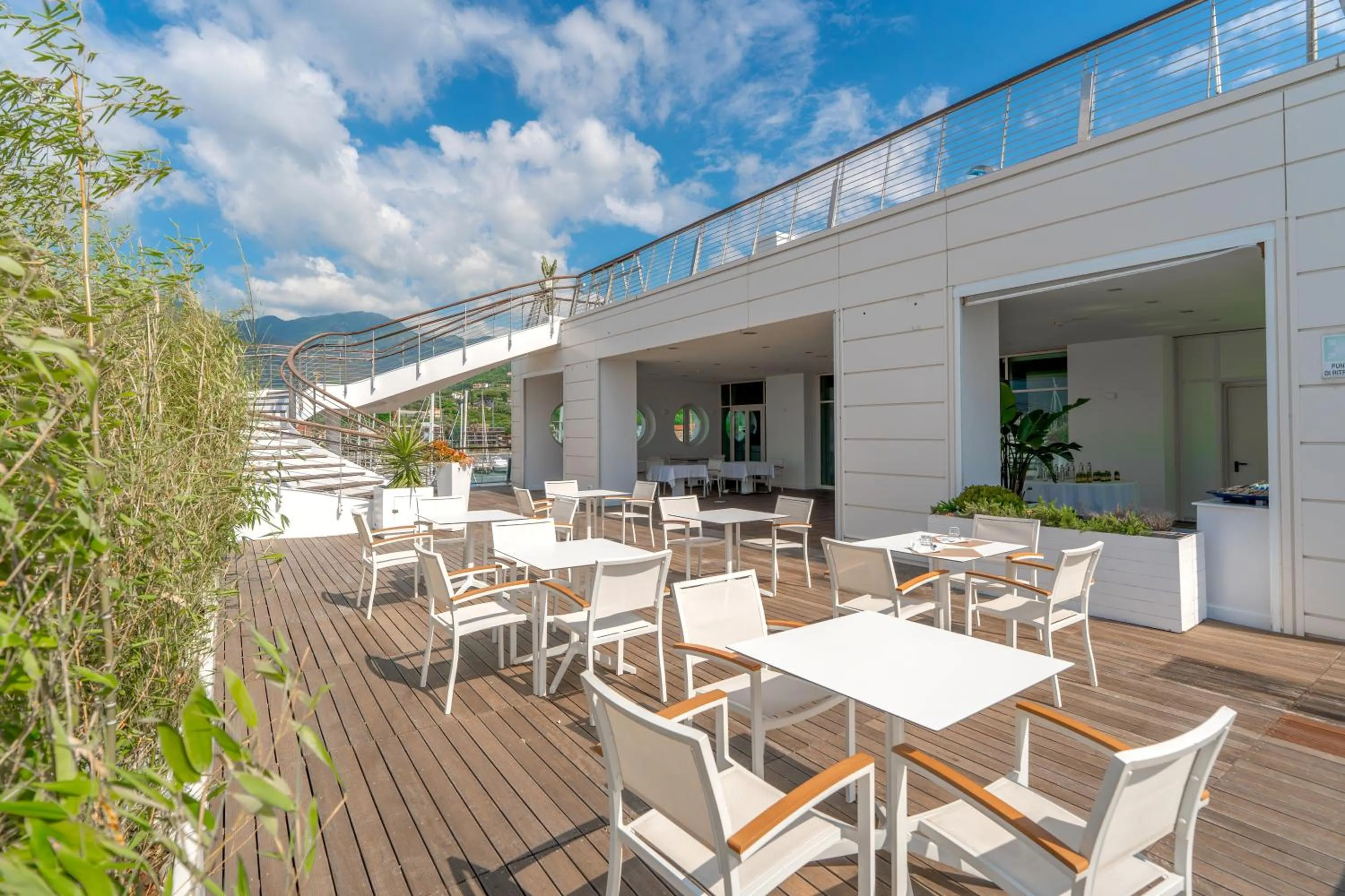 Breakfast in Albergo Yacht Club Marina Di Loano