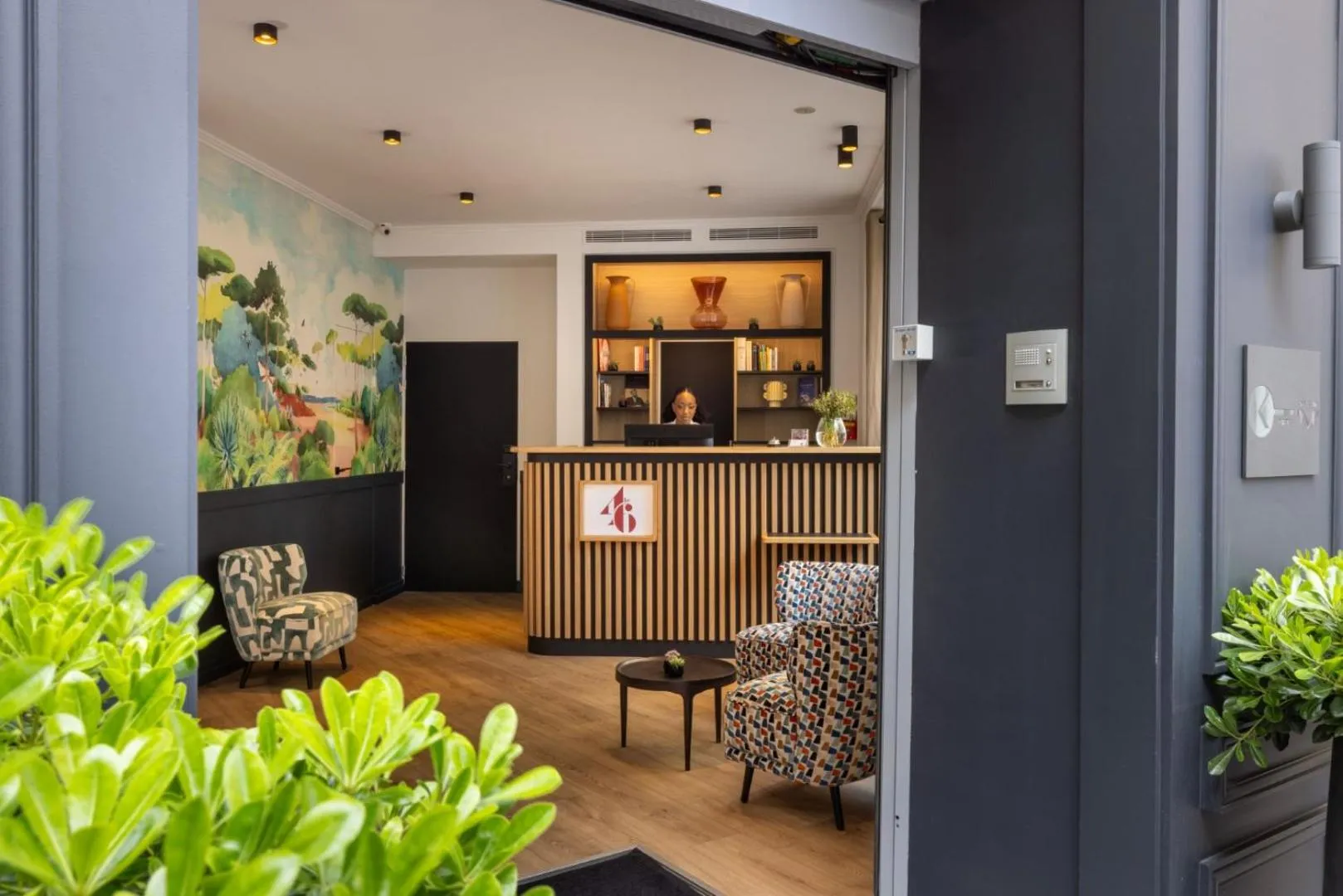 Facade/entrance in Hotel le 46