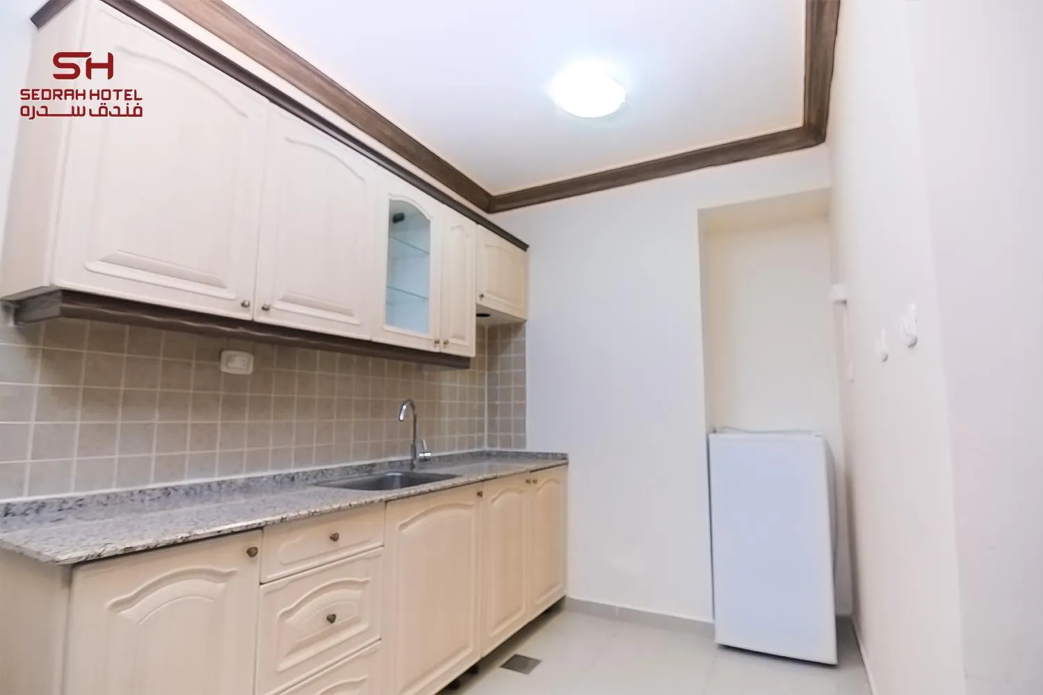 Kitchen or kitchenette in Sedrah Hotel