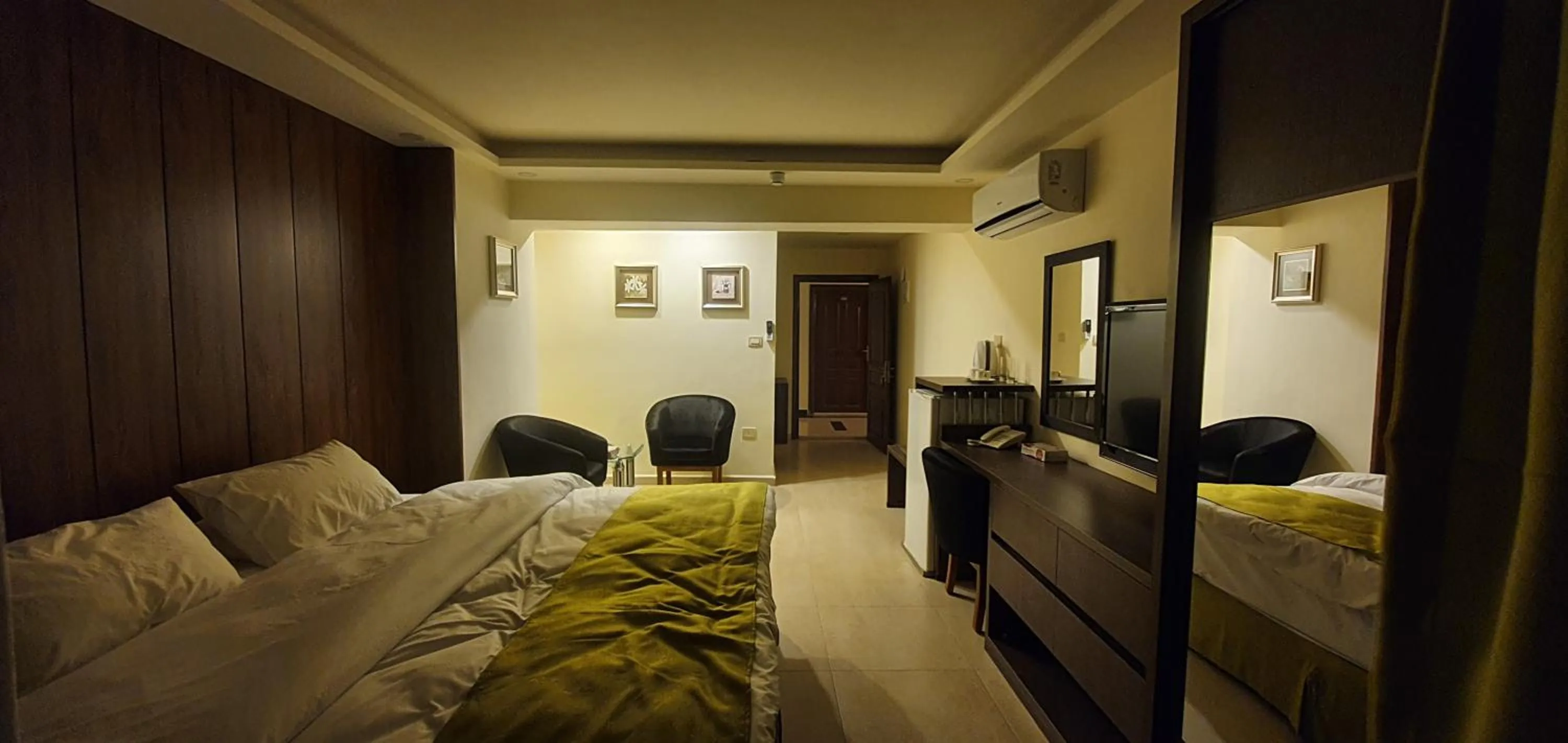 Bedroom, Bed in Sedrah Hotel