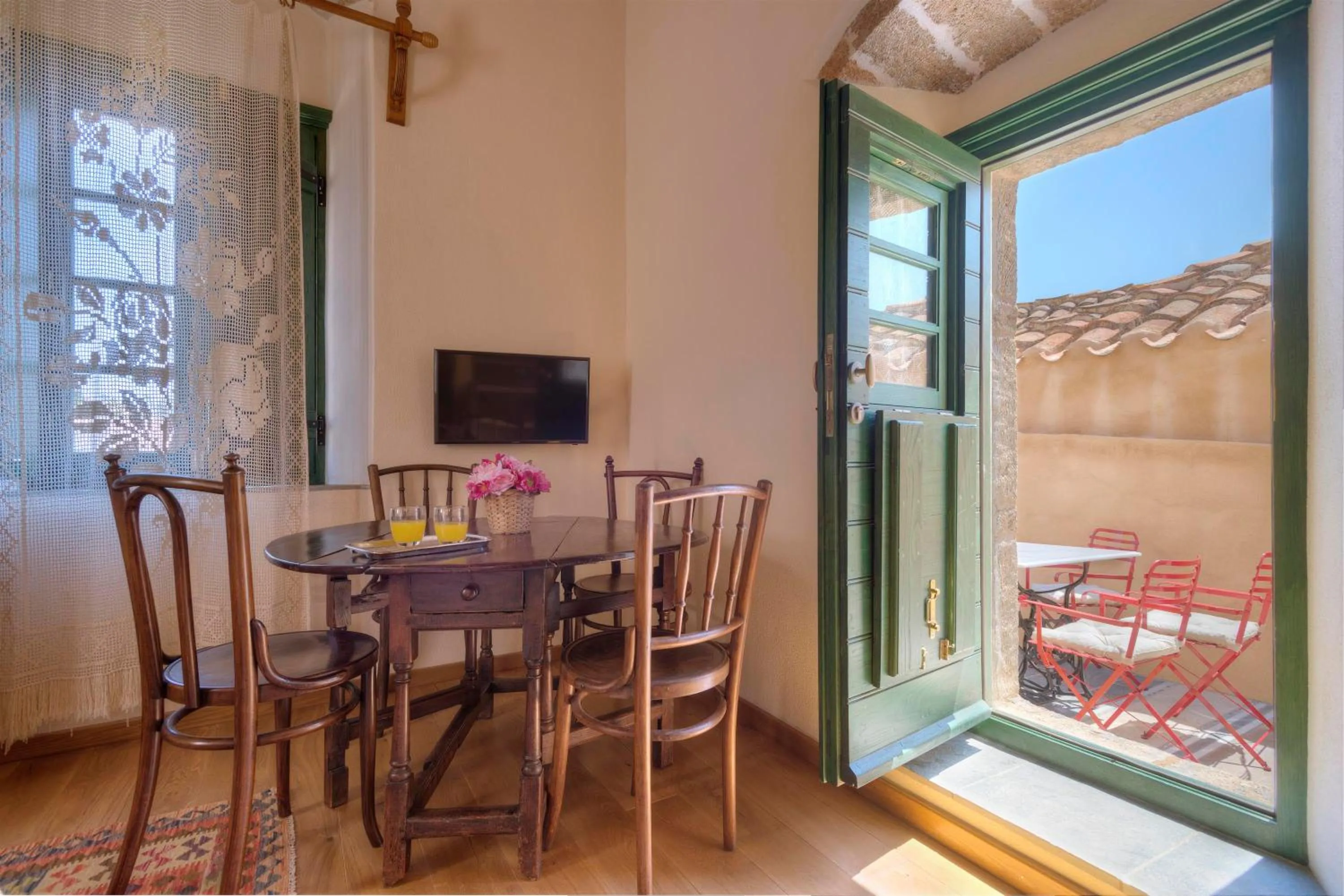 Seating area in Ritsos Guesthouse