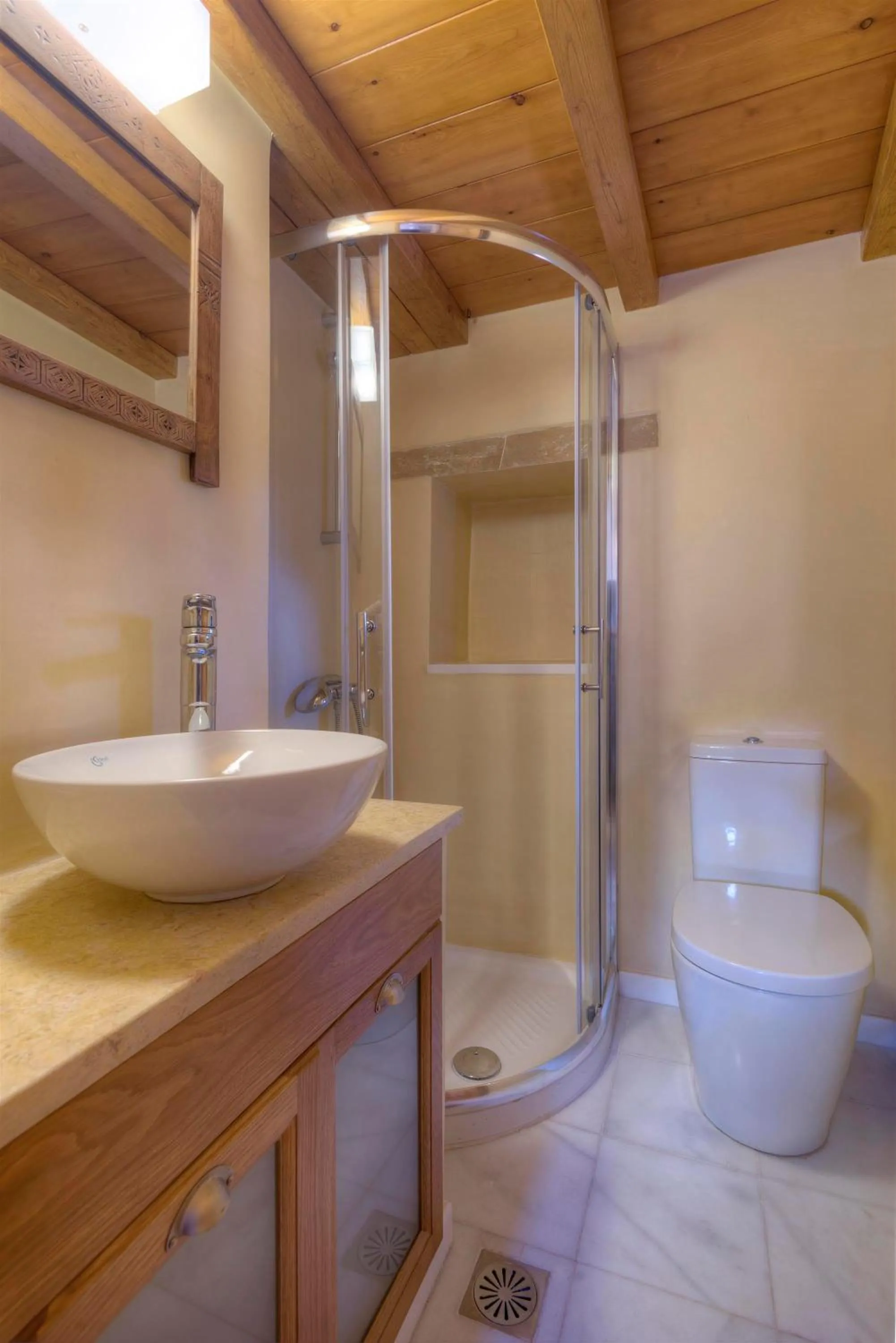 Toilet in Ritsos Guesthouse