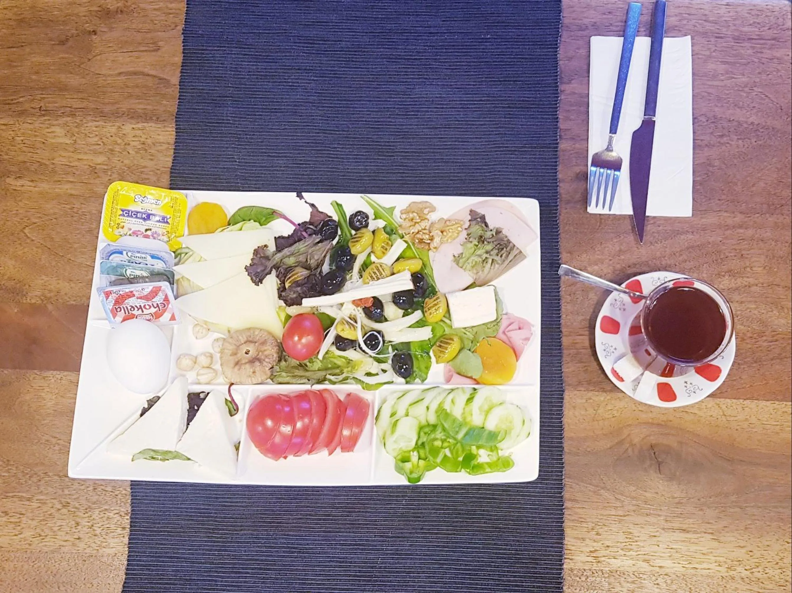 Breakfast in Old Port Hotel Suit