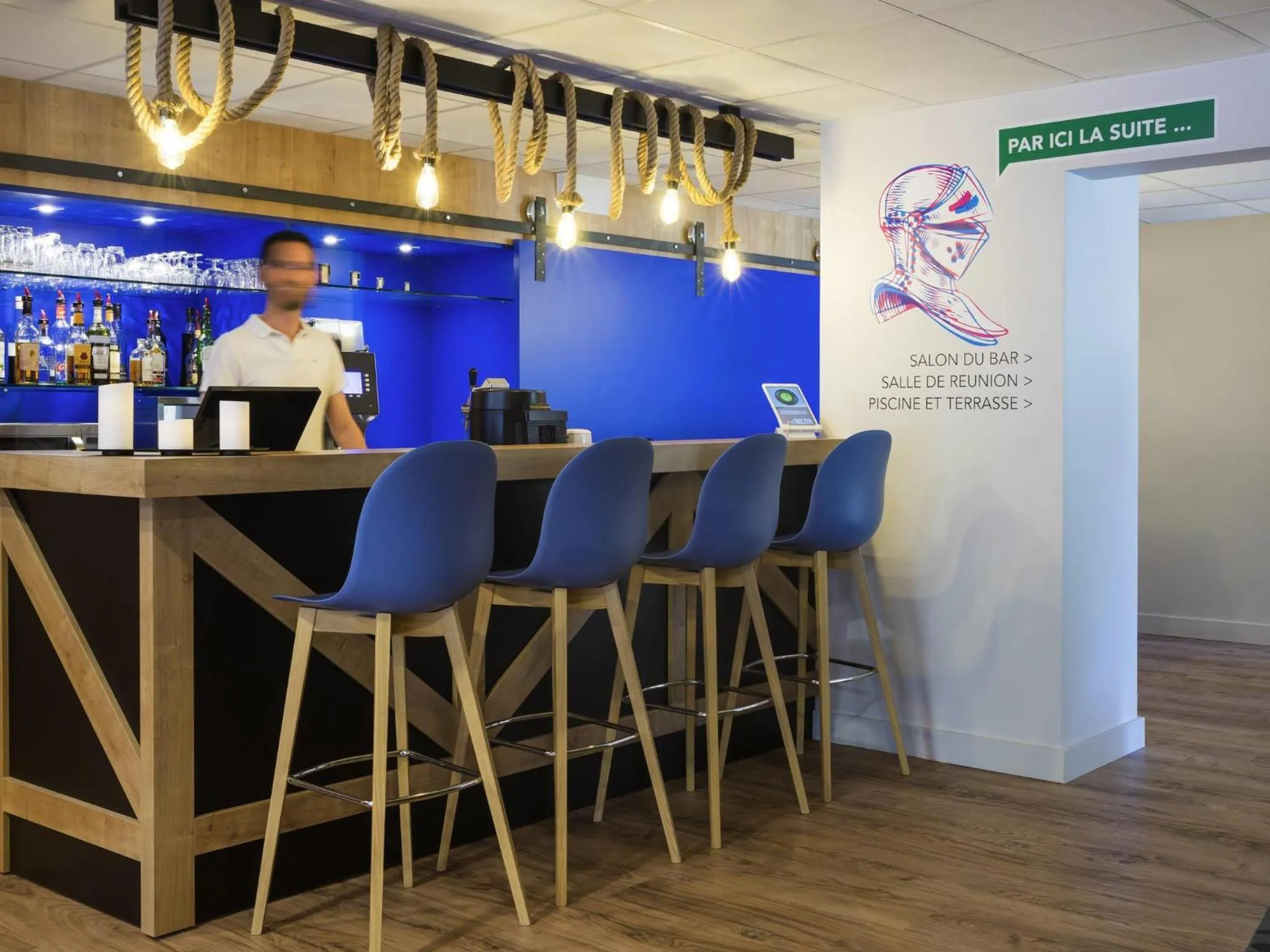 Lounge or bar in ibis Styles Carcassonne La Cité