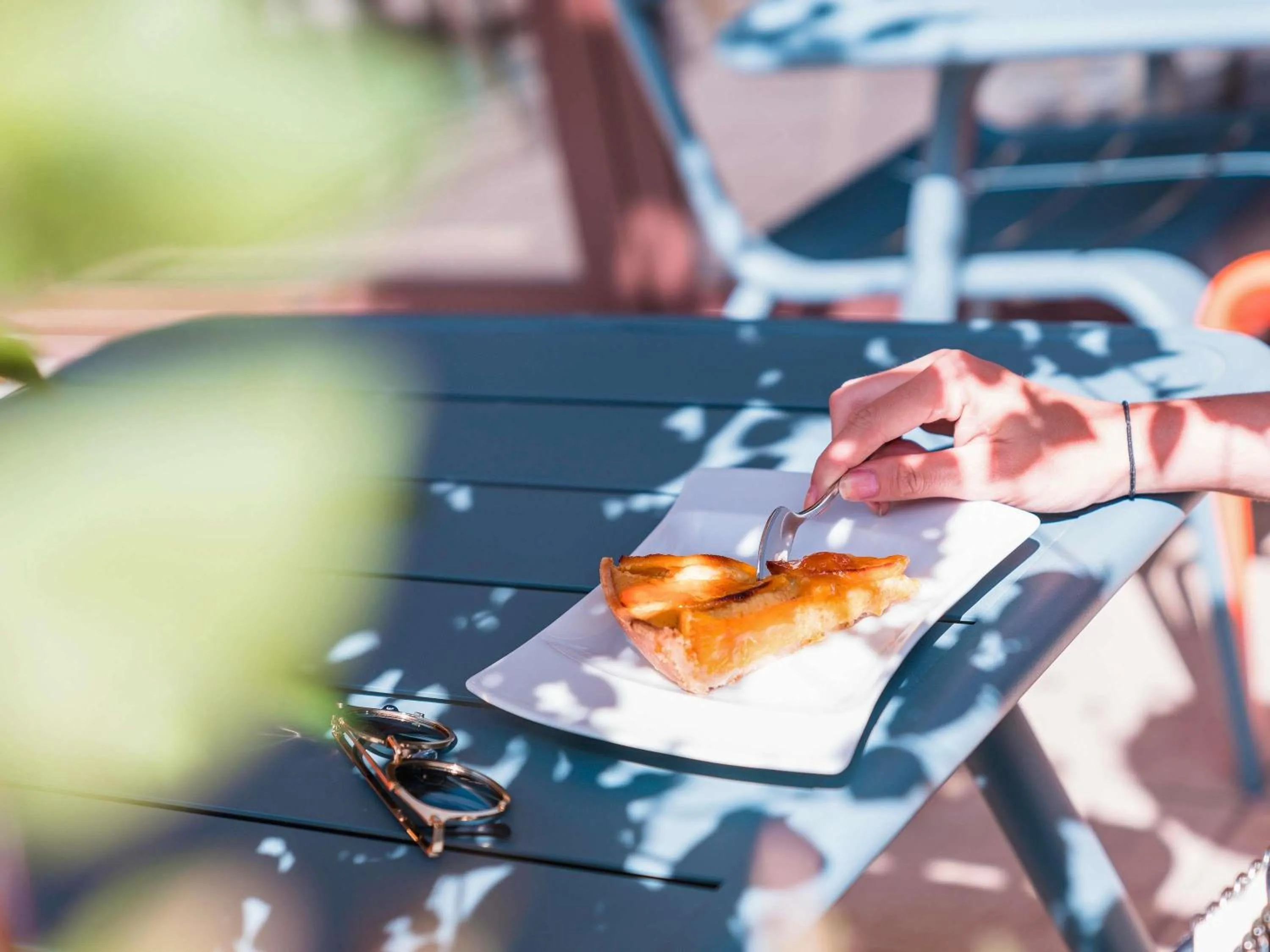 Restaurant/places to eat in ibis Styles Carcassonne La Cité