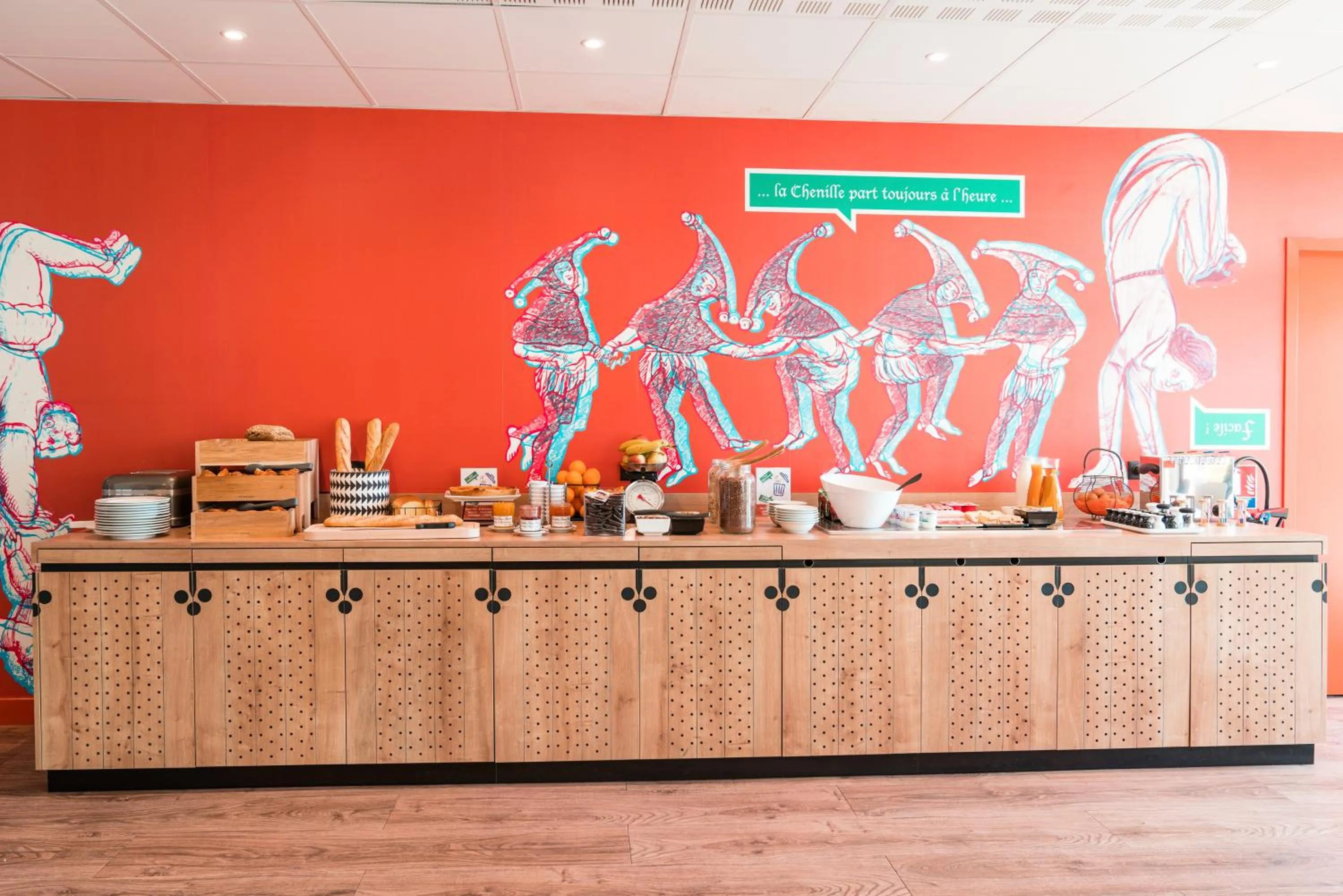 Buffet breakfast in ibis Styles Carcassonne La Cité