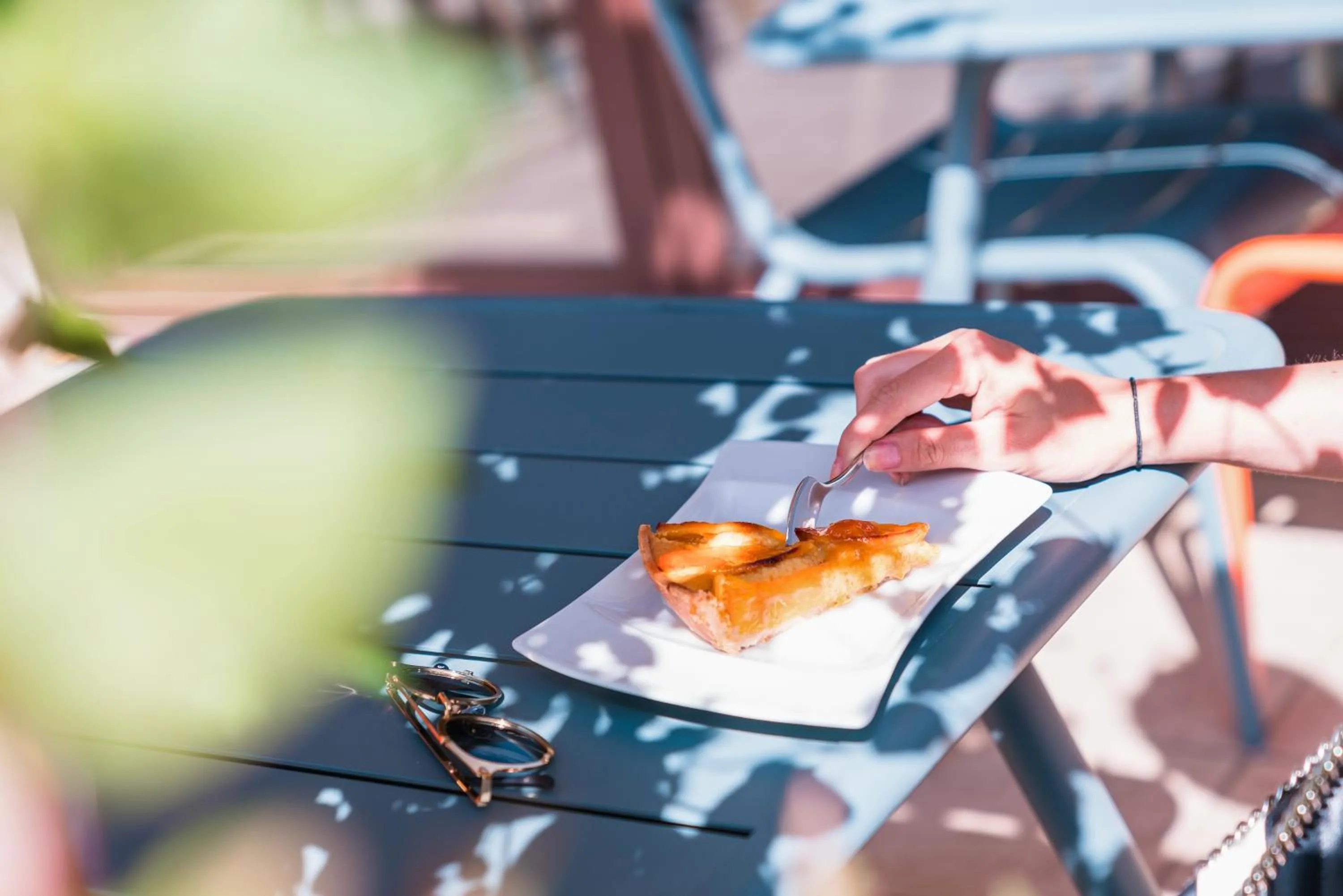 Patio in ibis Styles Carcassonne La Cité