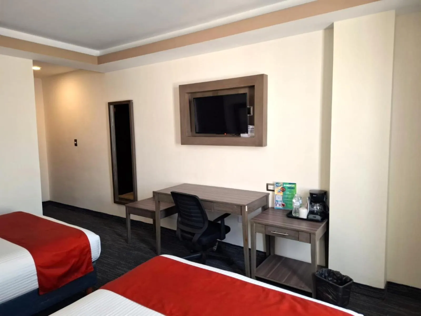 TV and multimedia, Bed in Hotel ALO! Express