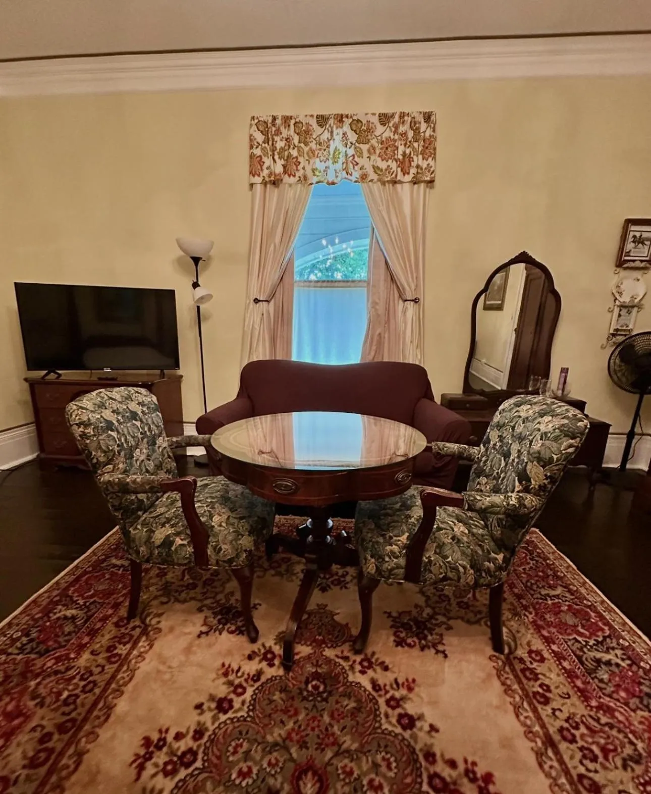 TV and multimedia in Belmont Inn