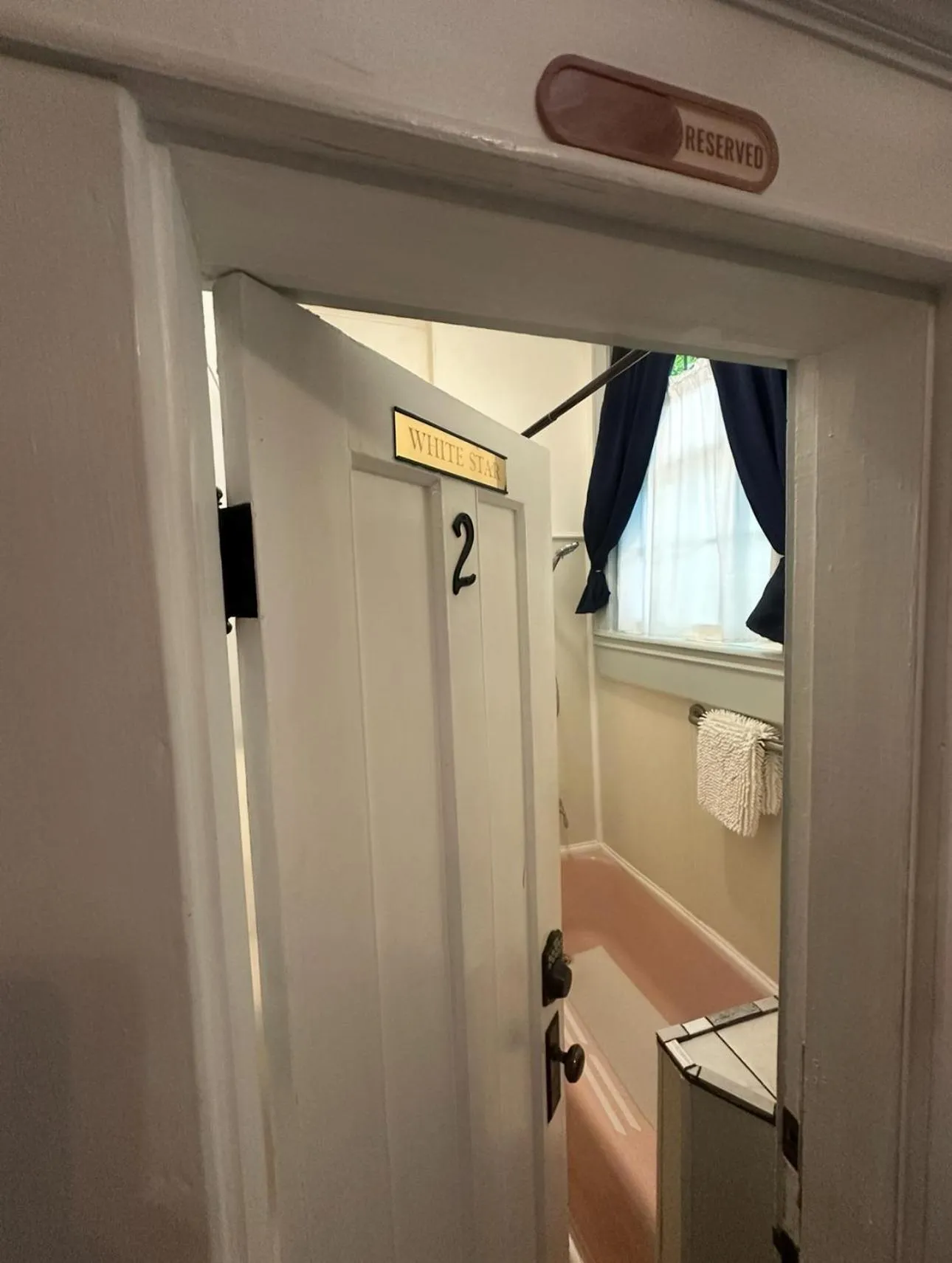 Bathroom in Belmont Inn