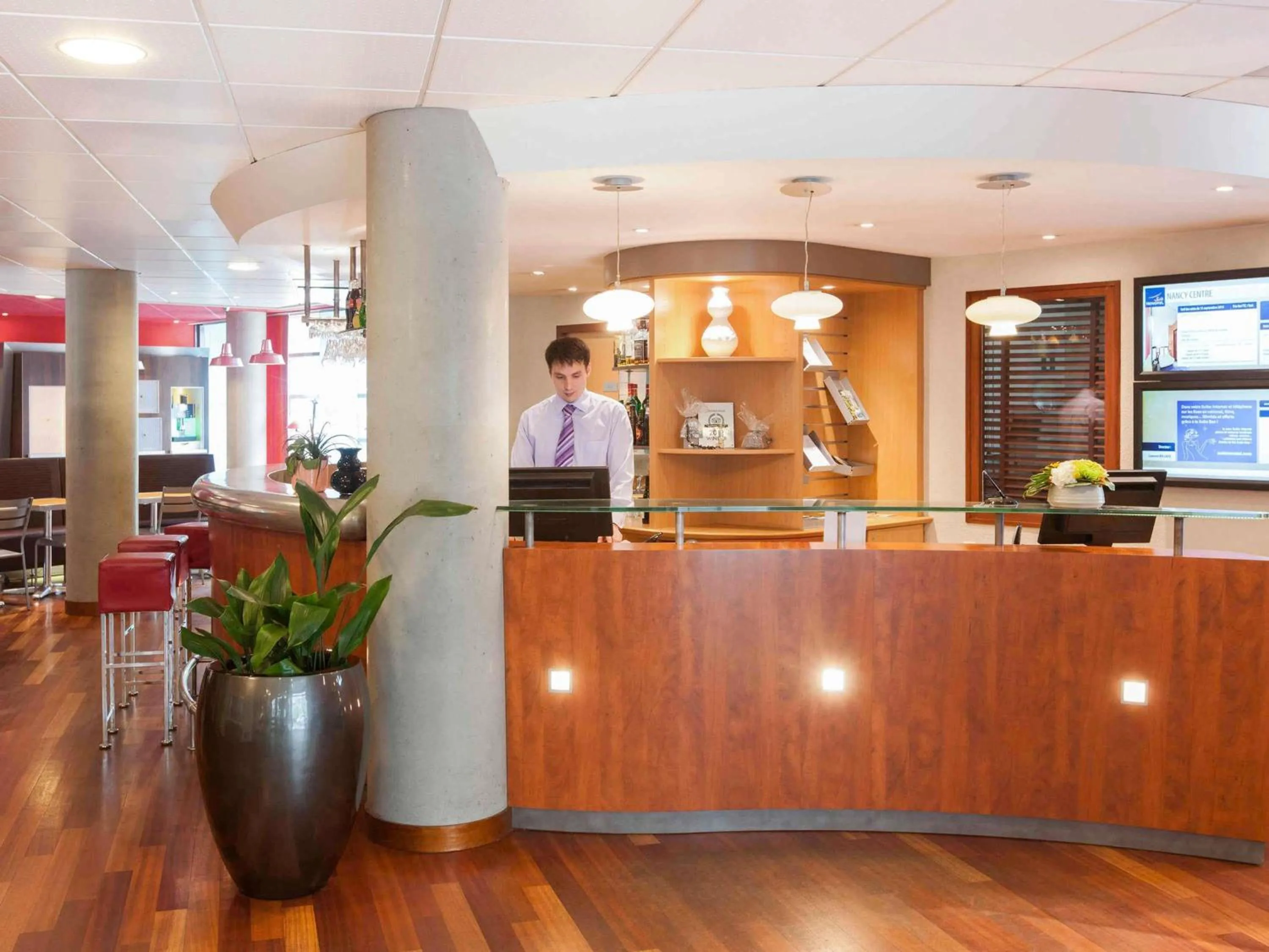 Property building in Novotel Suites Nancy Centre