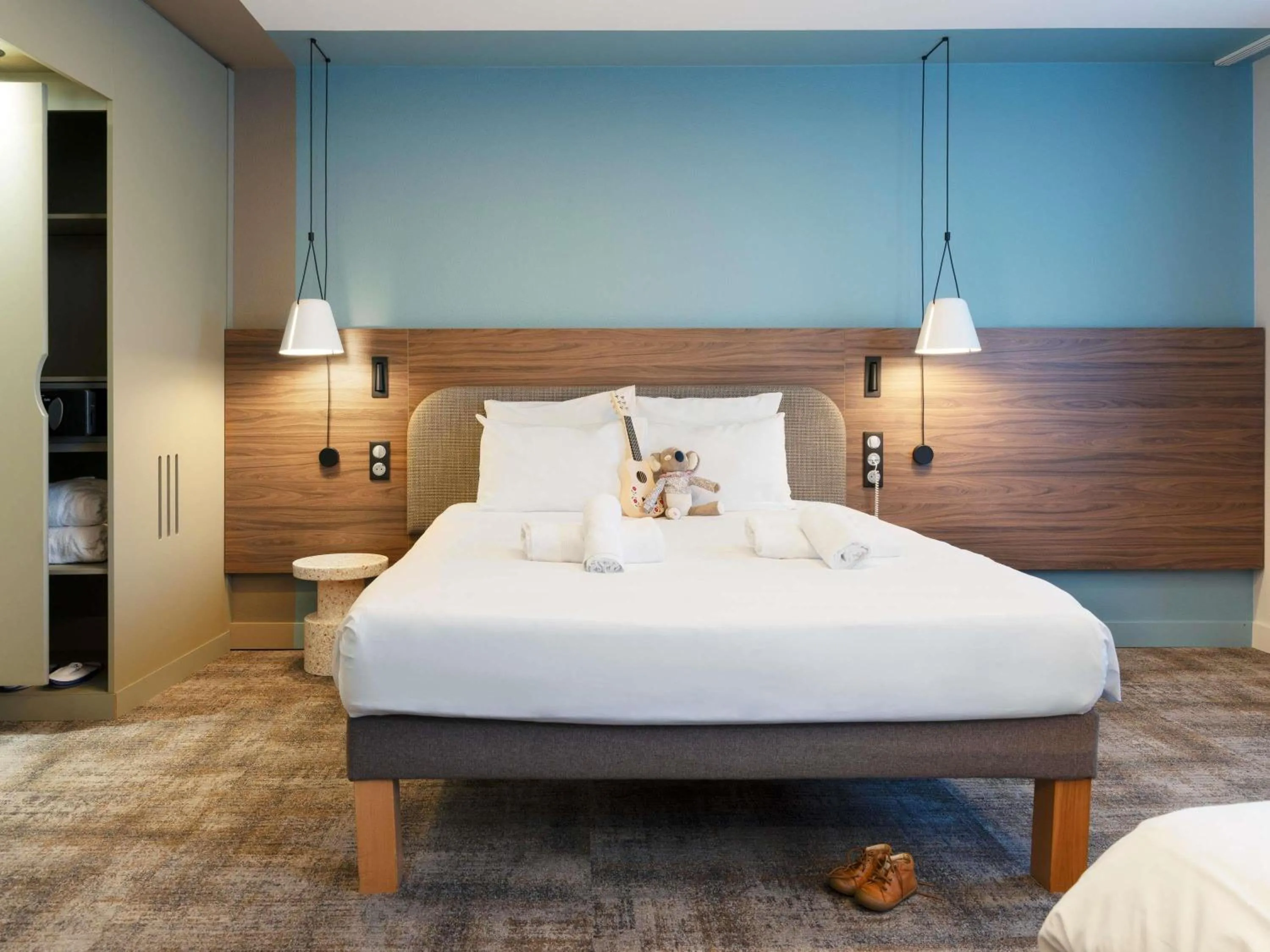 Bed in Novotel Suites Nancy Centre