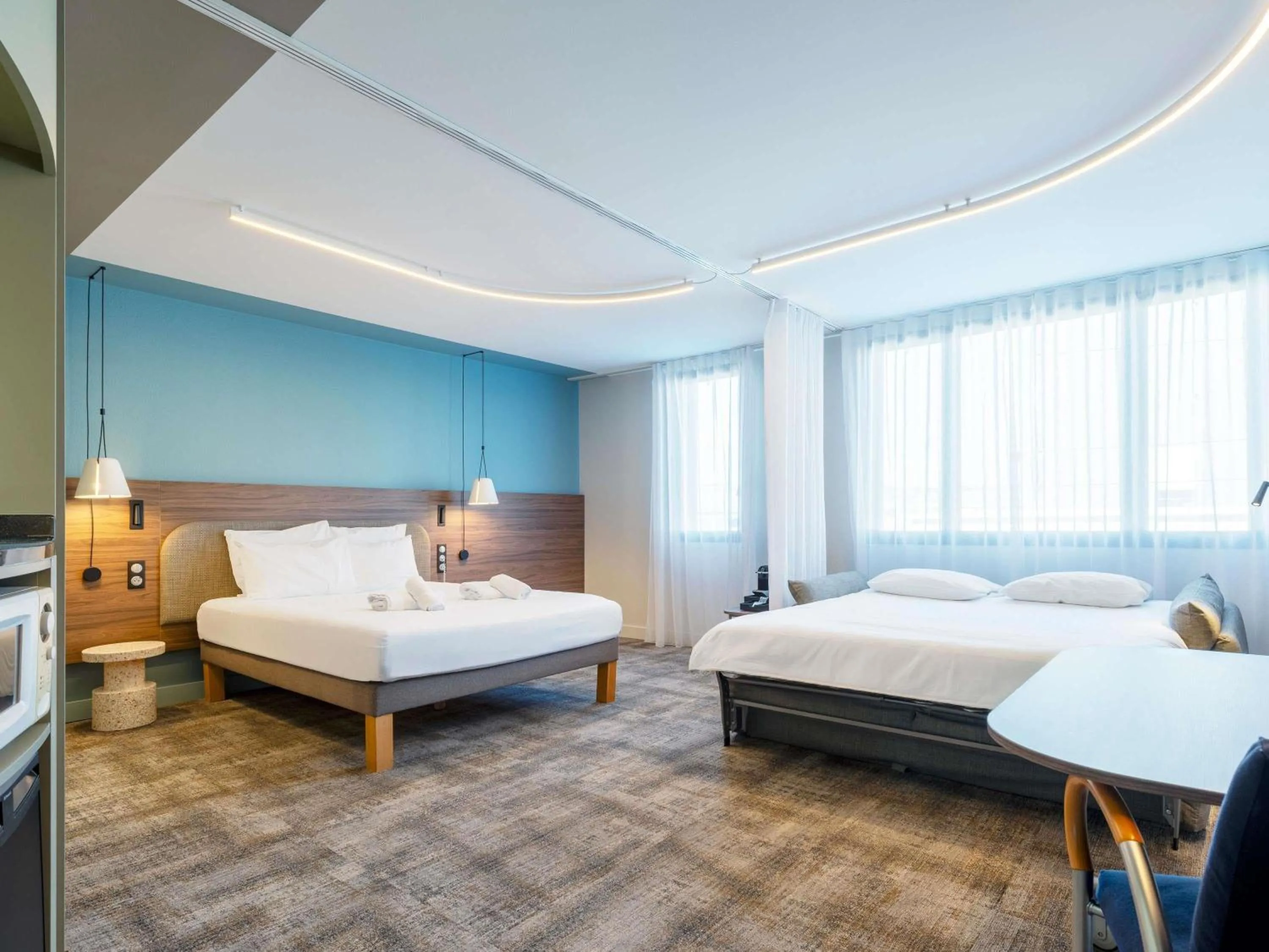 Bedroom, Bed in Novotel Suites Nancy Centre