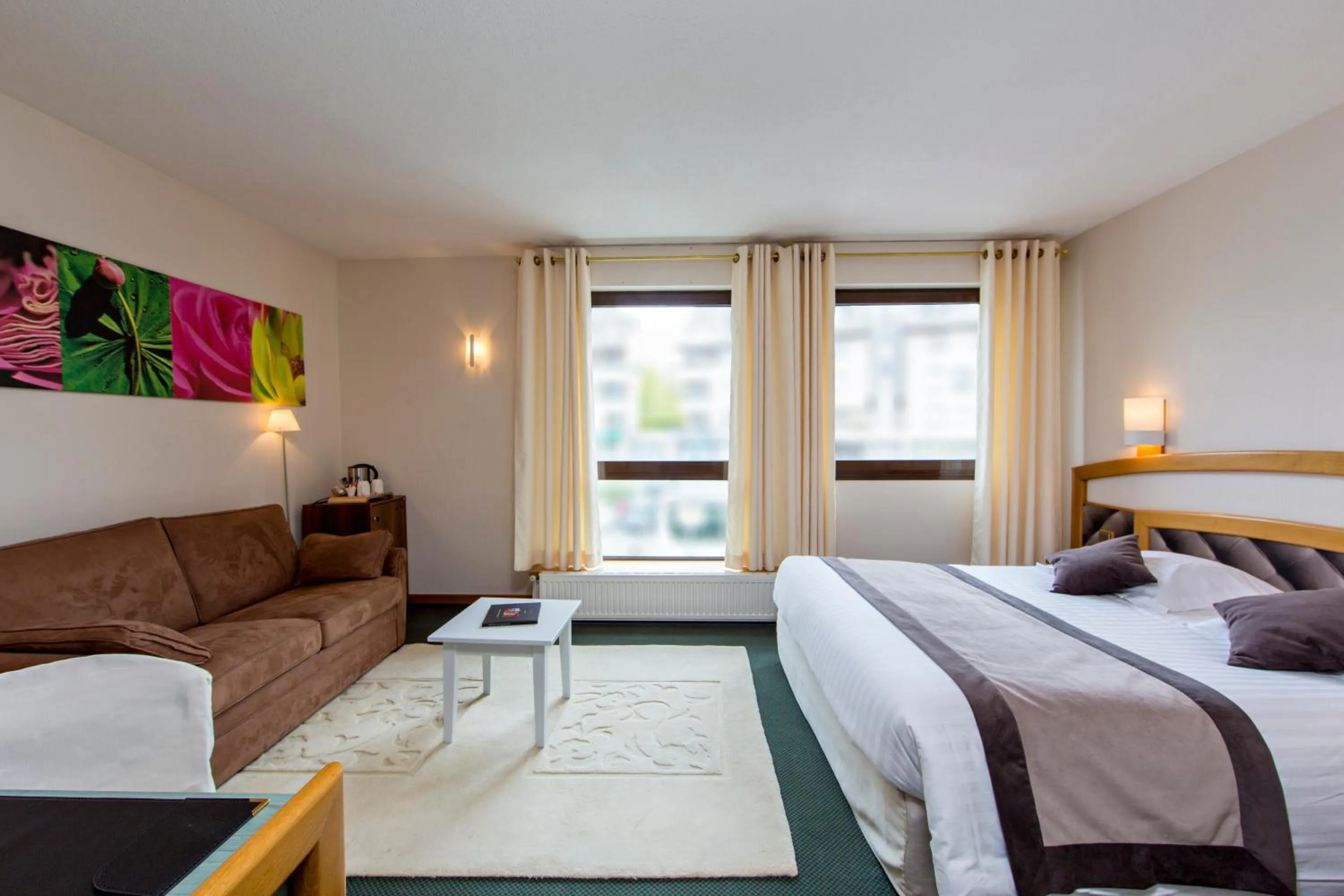 Photo of the whole room, Bed in Best Western Le Relais de Laguiole Hôtel & Spa